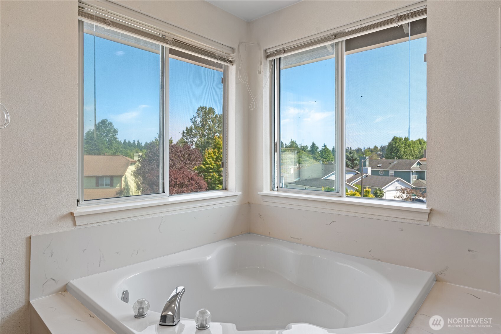 32708 19th Place Property Photo 27