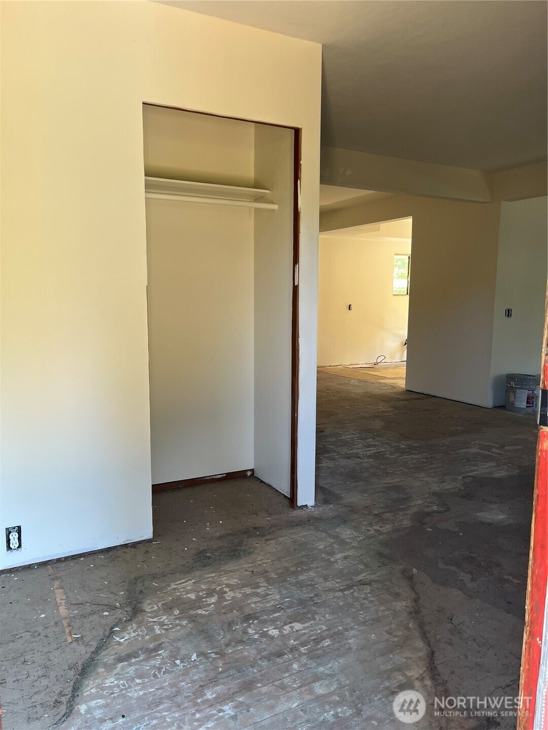 3818 Sundown Drive Property Photo 10