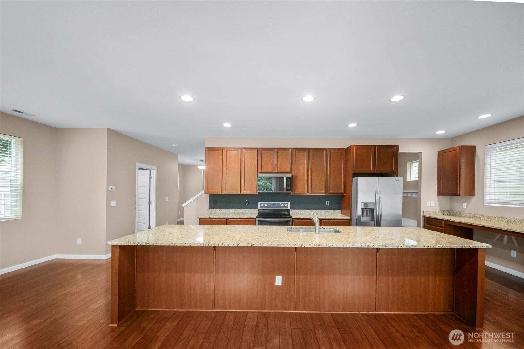 3952 Campus Willows Loop Property Photo 6