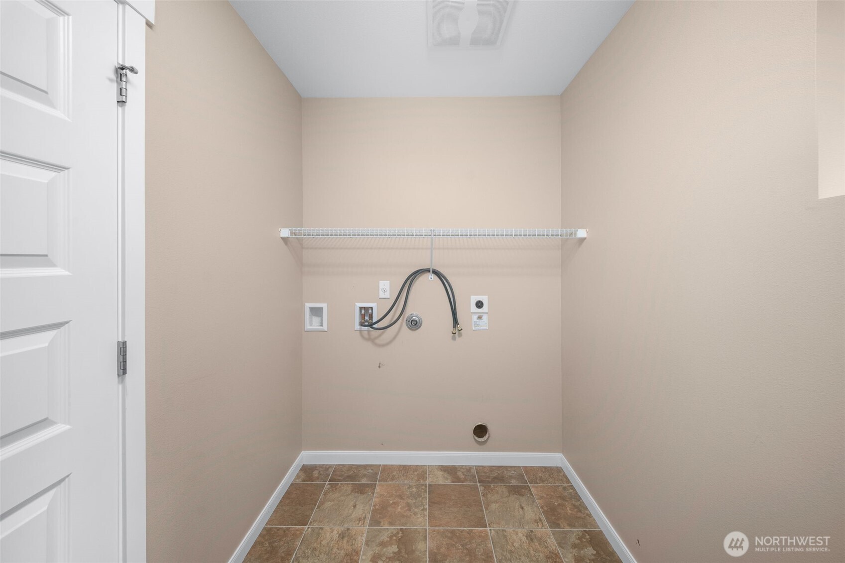 3952 Campus Willows Loop Property Photo 31