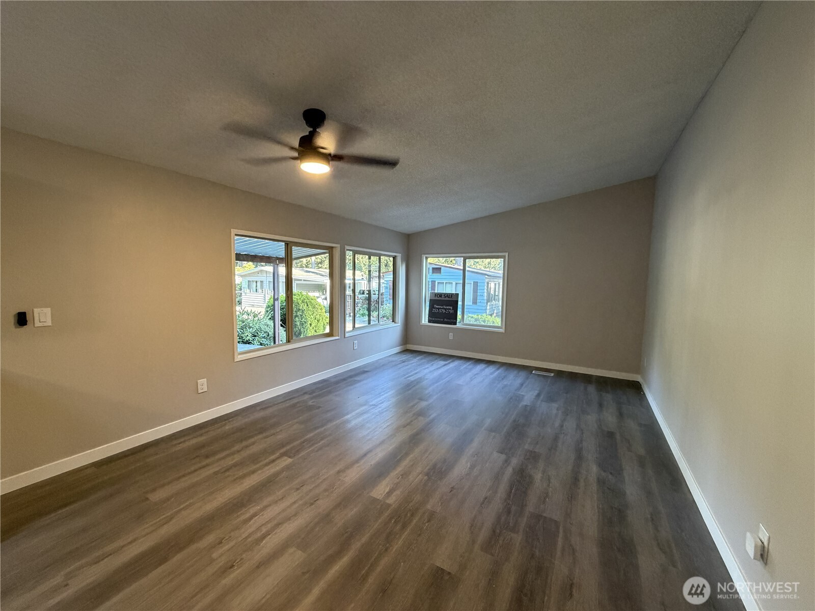 11417 124th Street Ct 116 Property Photo 6