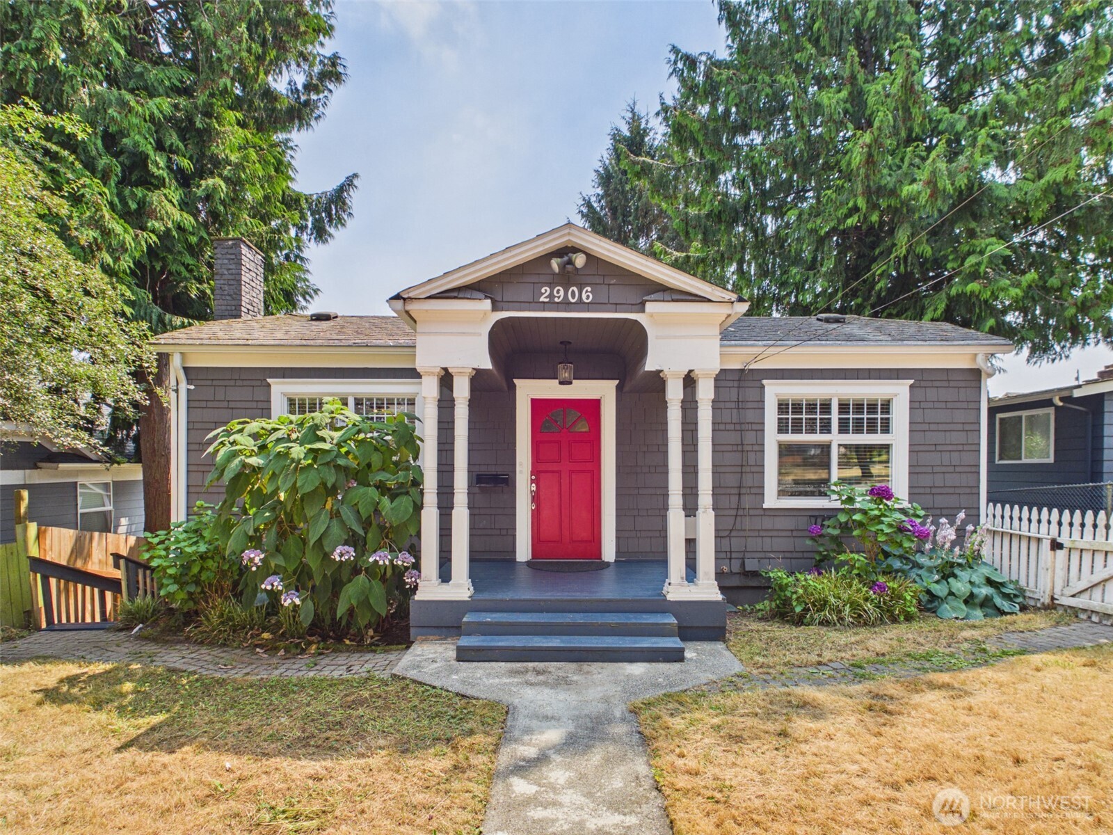 2906 16th Street Property Photo 2