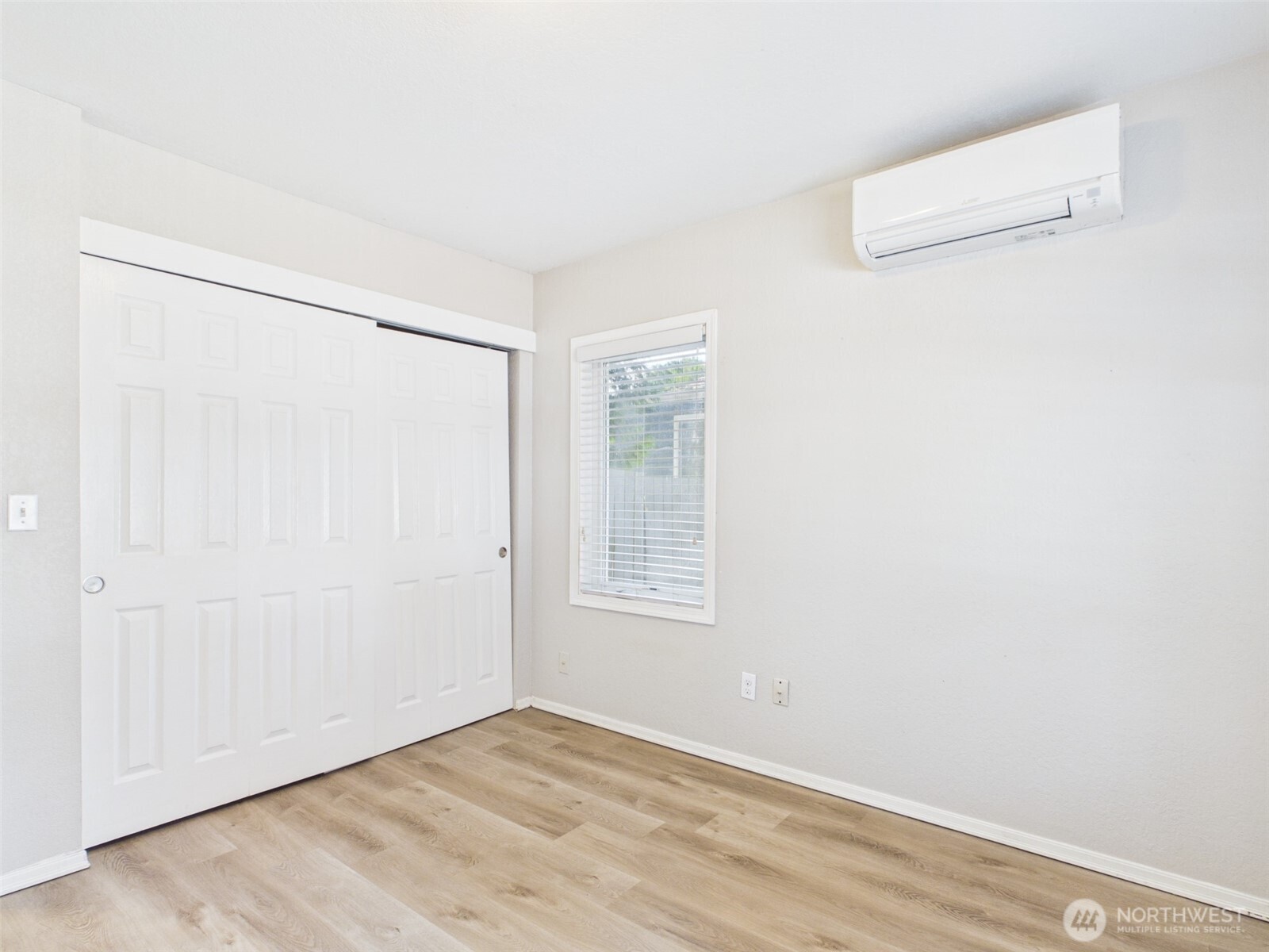 2906 16th Street Property Photo 17