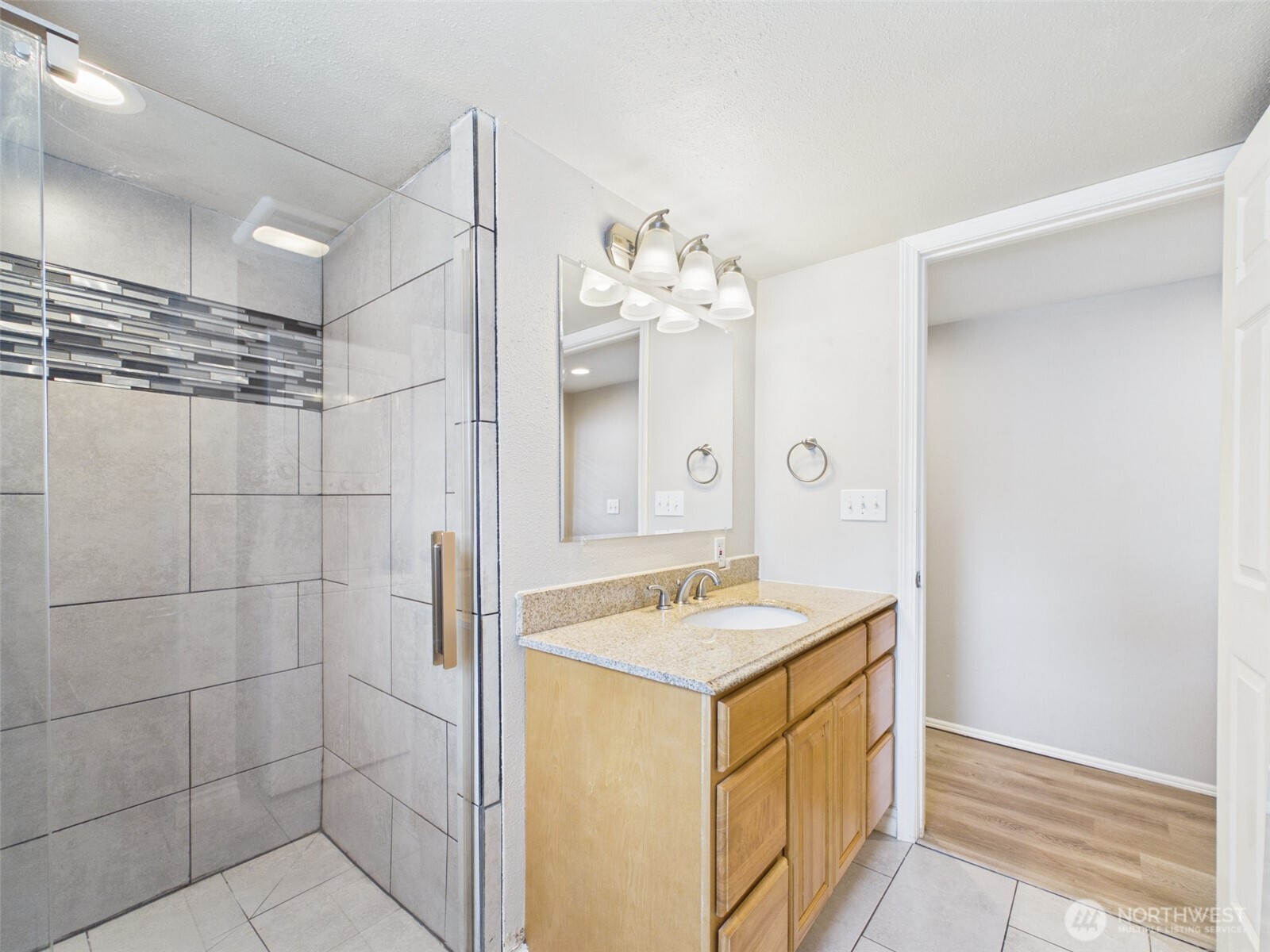2906 16th Street Property Photo 20