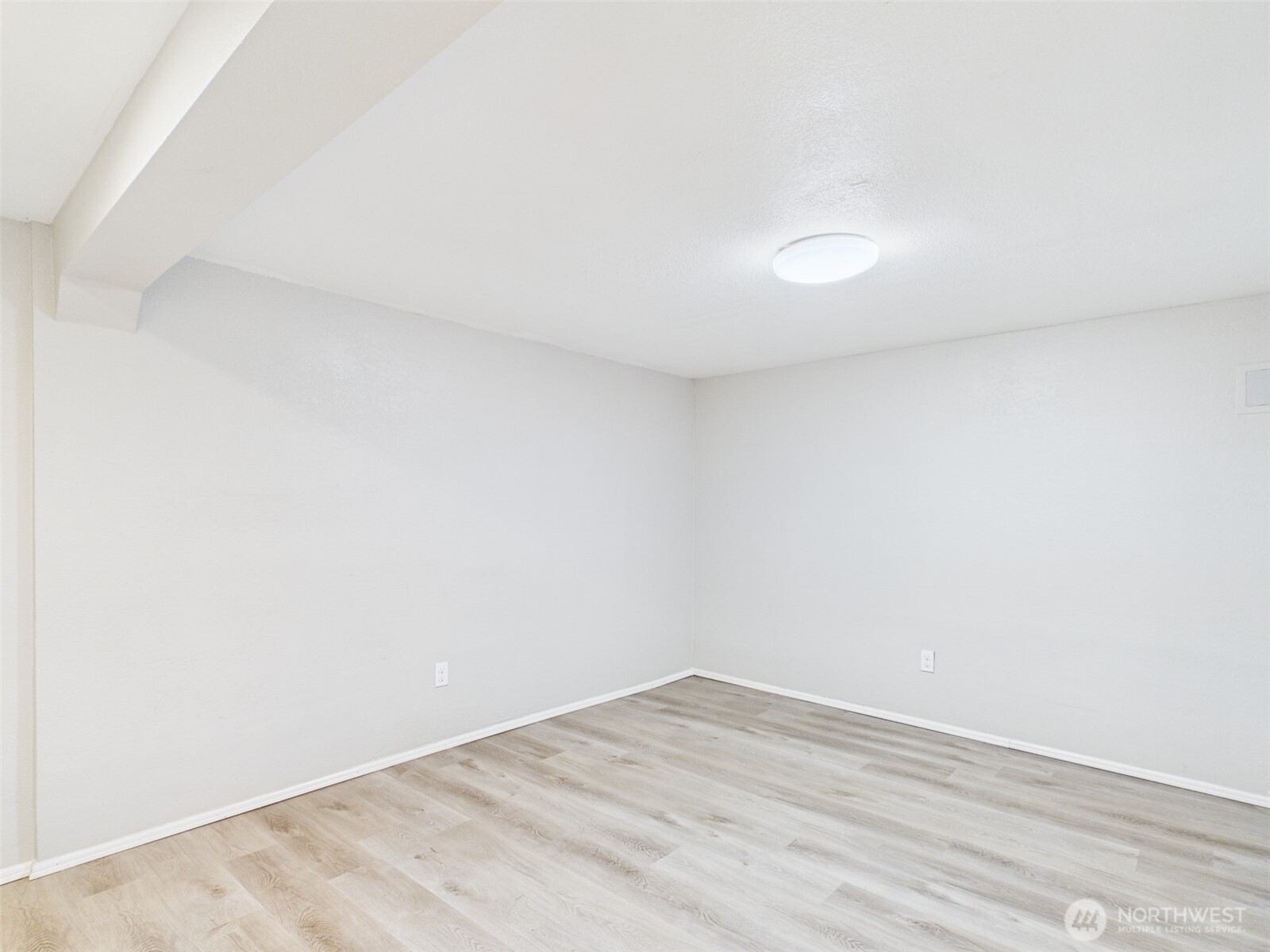 2906 16th Street Property Photo 22