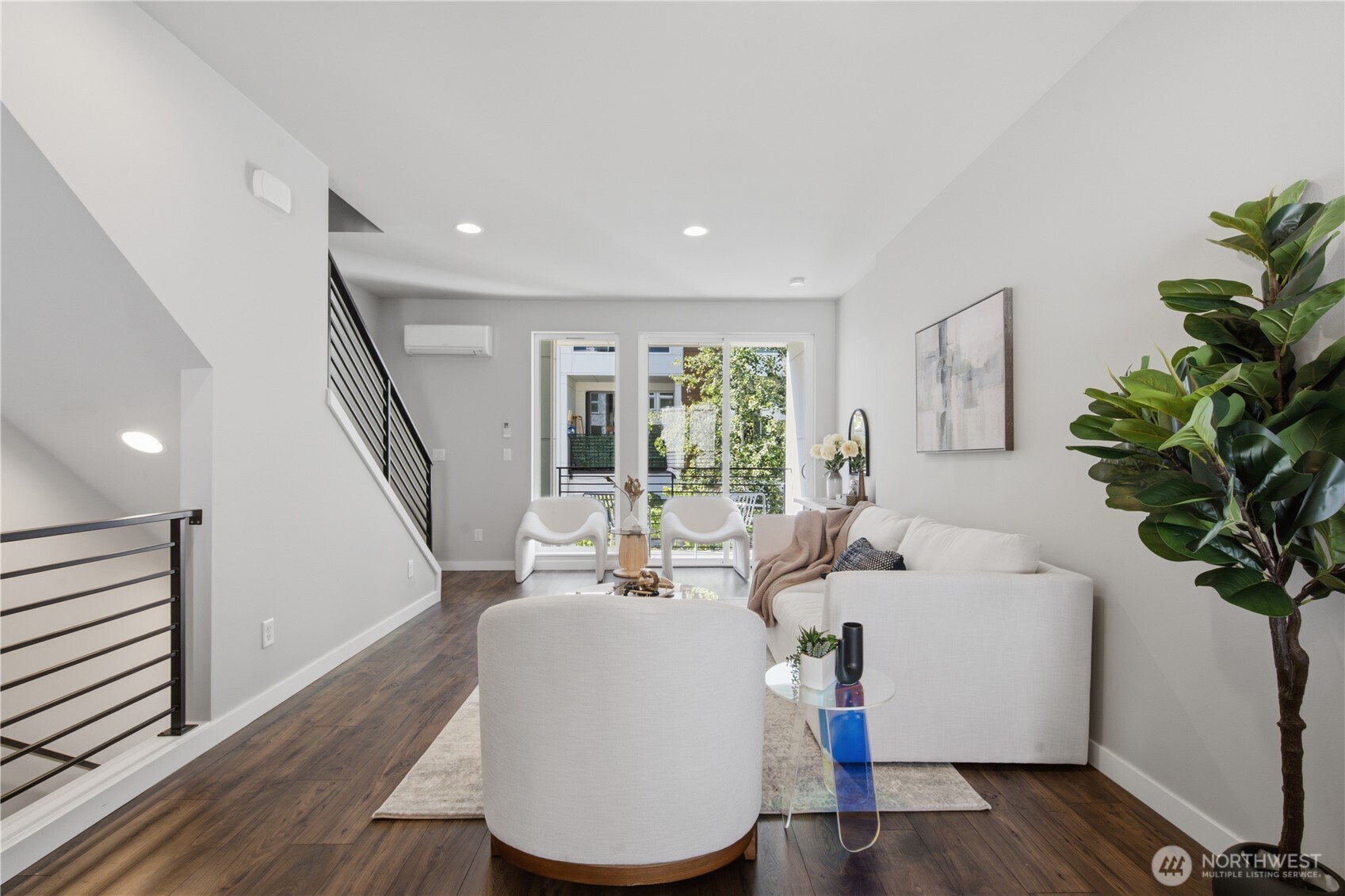 8605 21st Place Q80 Property Photo 3
