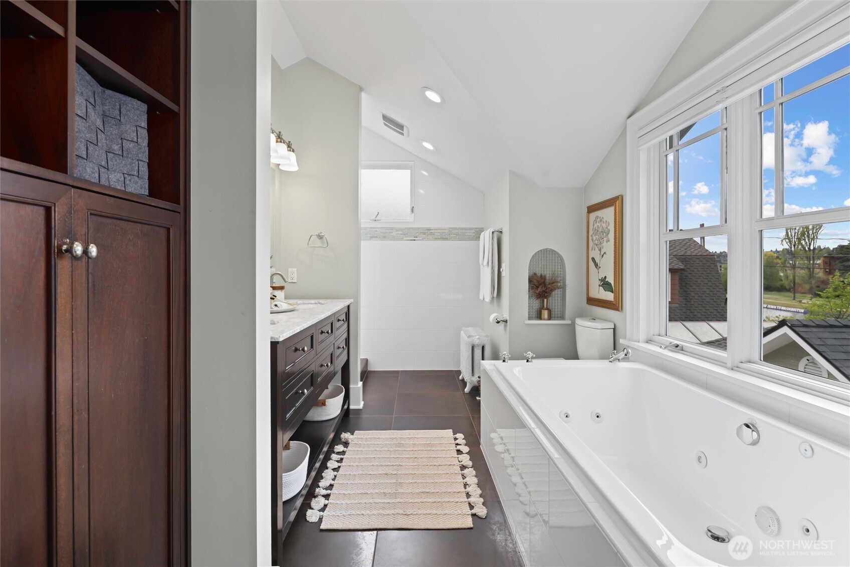 1852 E Shelby Street Property Photo 15
