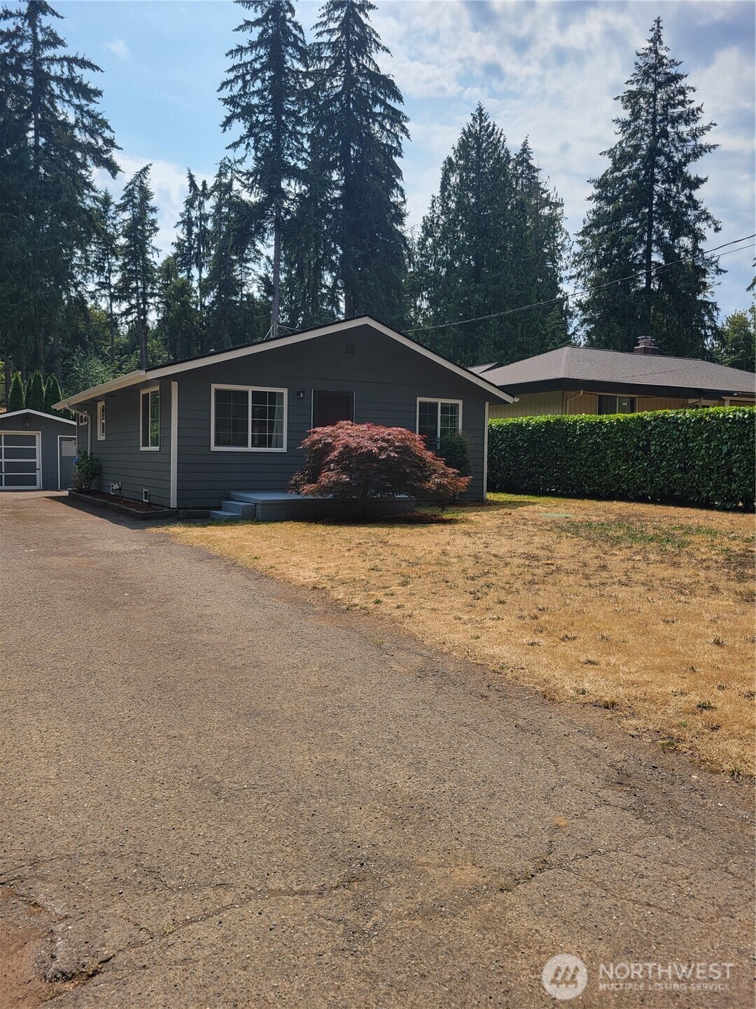 4975 David Road Property Photo 2