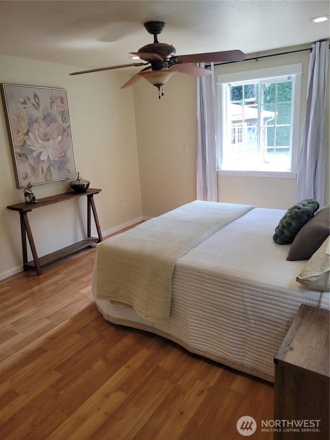 4975 David Road Property Photo 11