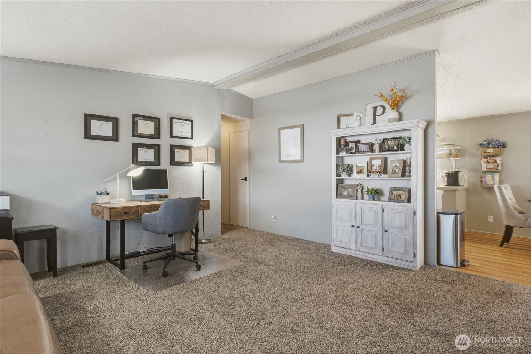 1307 Glacier Place 65 Property Photo 5