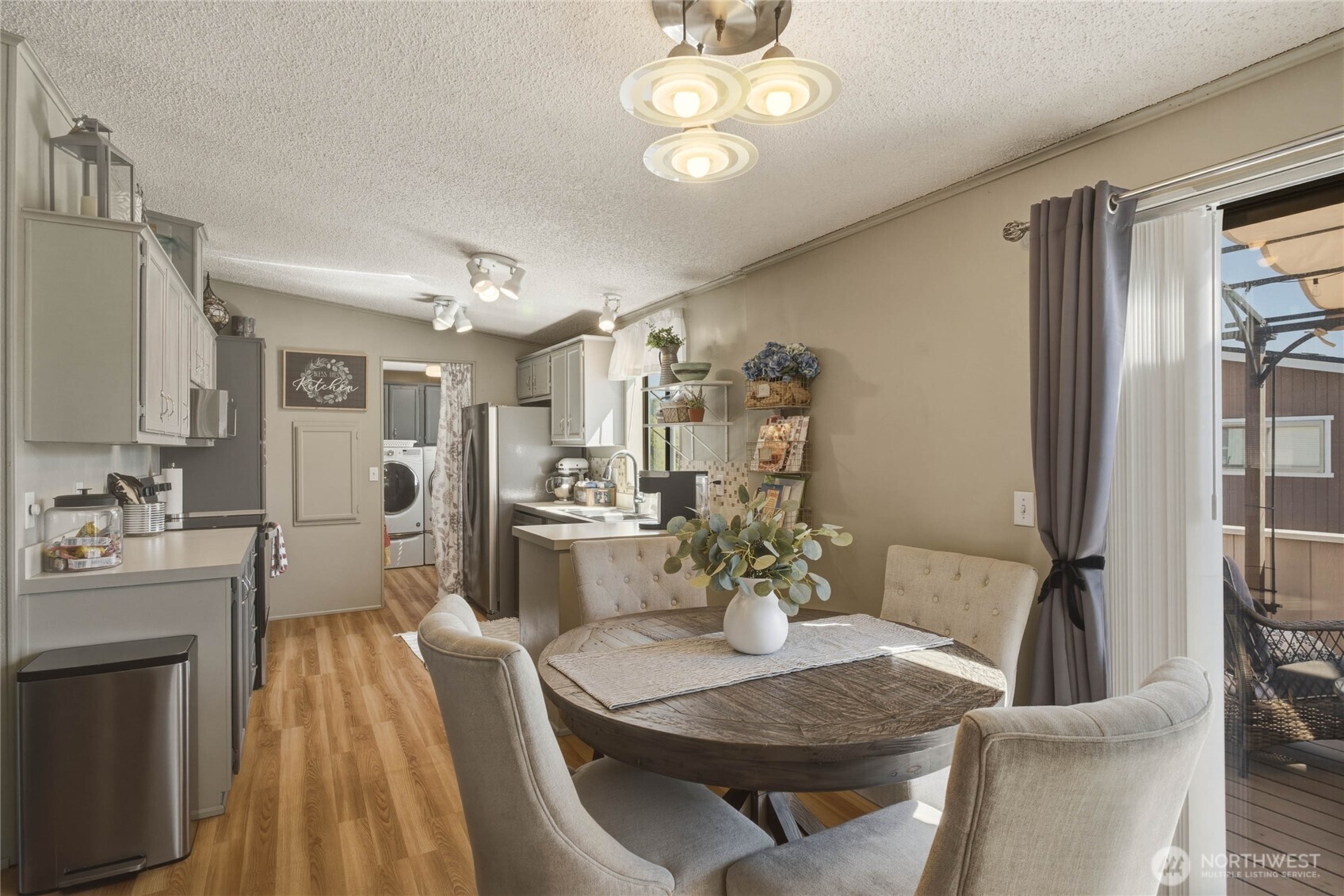 1307 Glacier Place 65 Property Photo 7