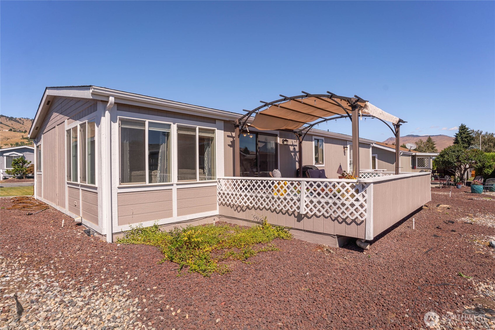 1307 Glacier Place 65 Property Photo 12