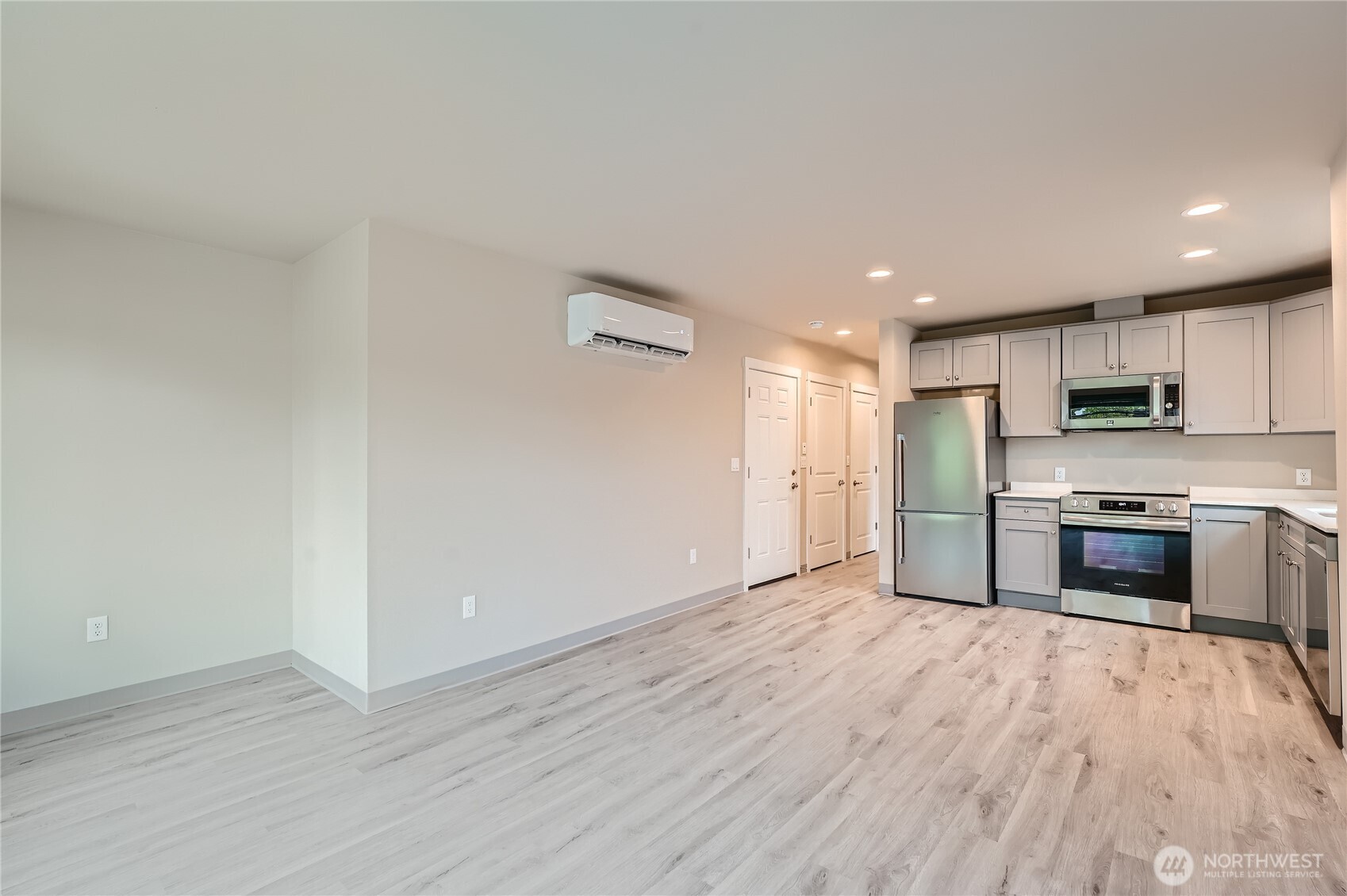 1410 6th Avenue Property Photo 6