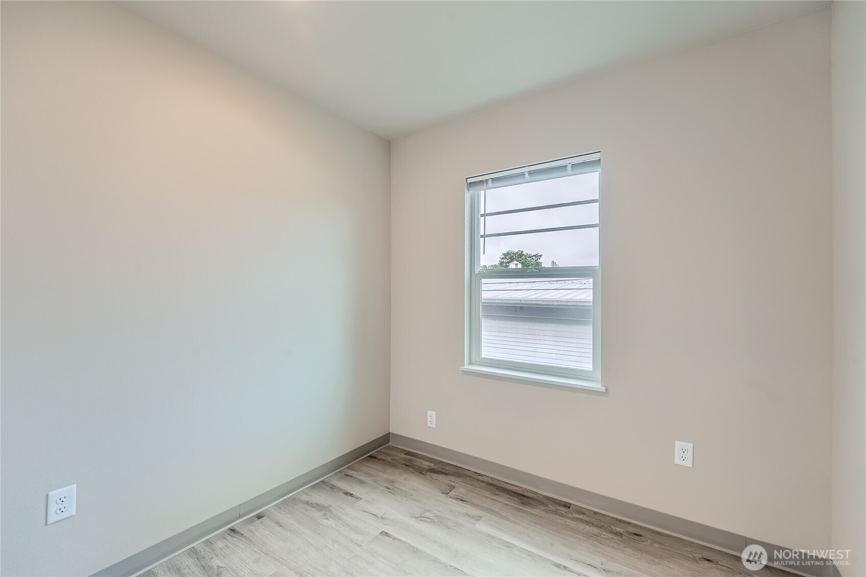 1410 6th Avenue Property Photo 13