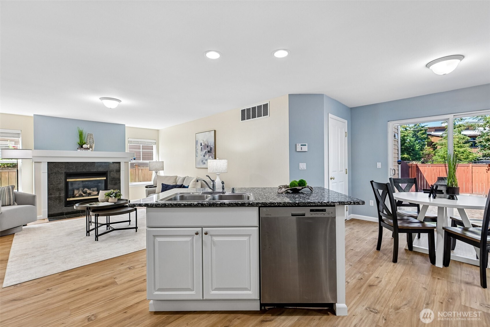 22754 Ne 94th Way Property Photo 13