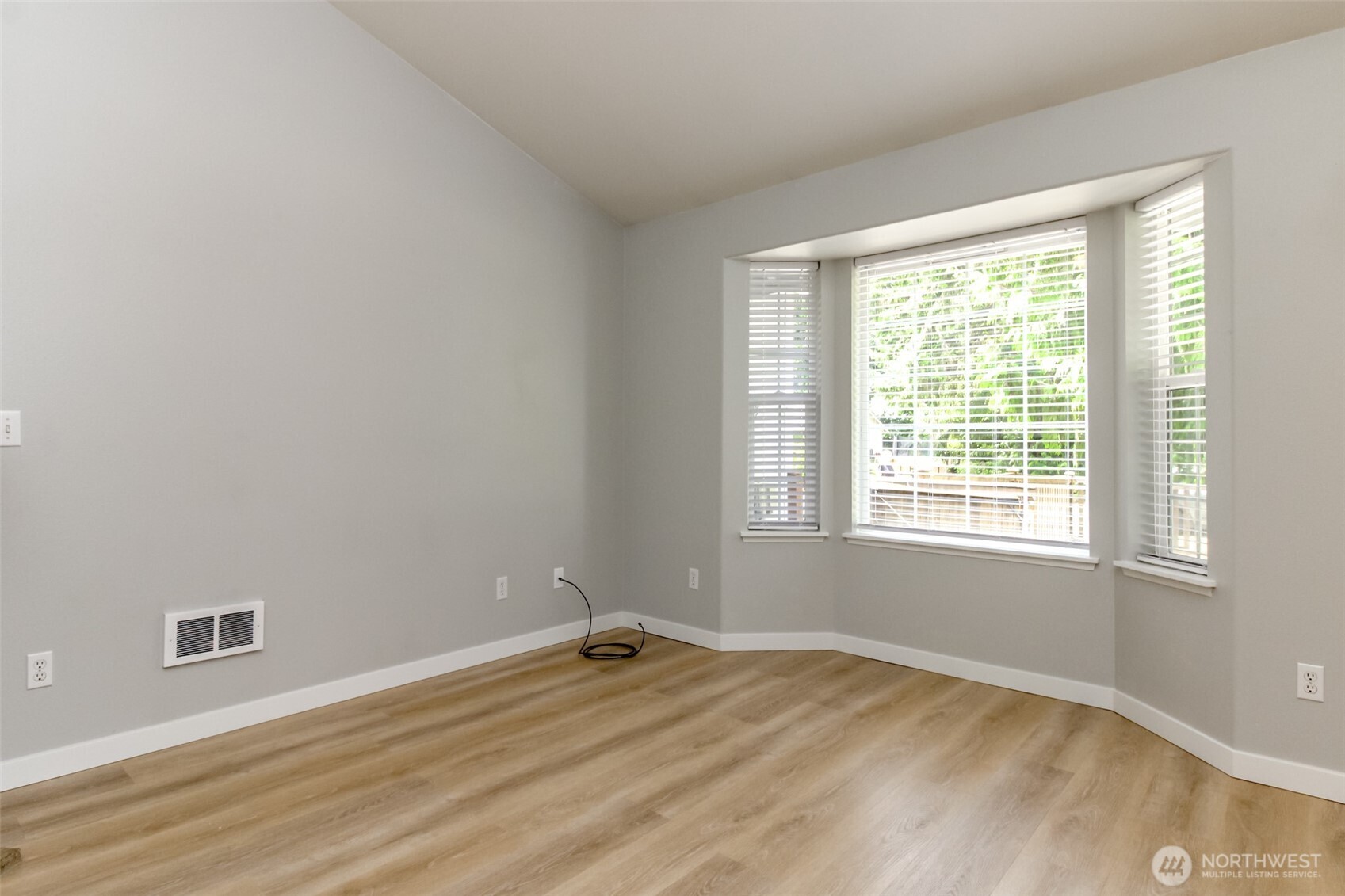 25807 87th Avenue Ct Property Photo 7