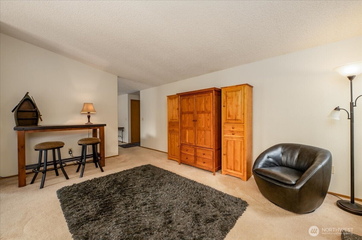 5027 126th Street Property Photo 12