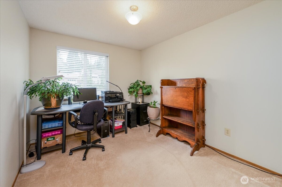 5027 126th Street Property Photo 22