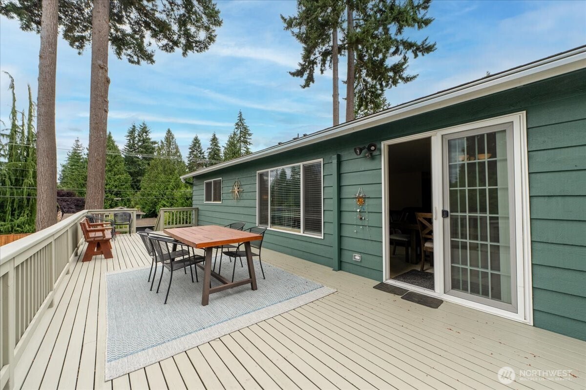 5027 126th Street Property Photo 28