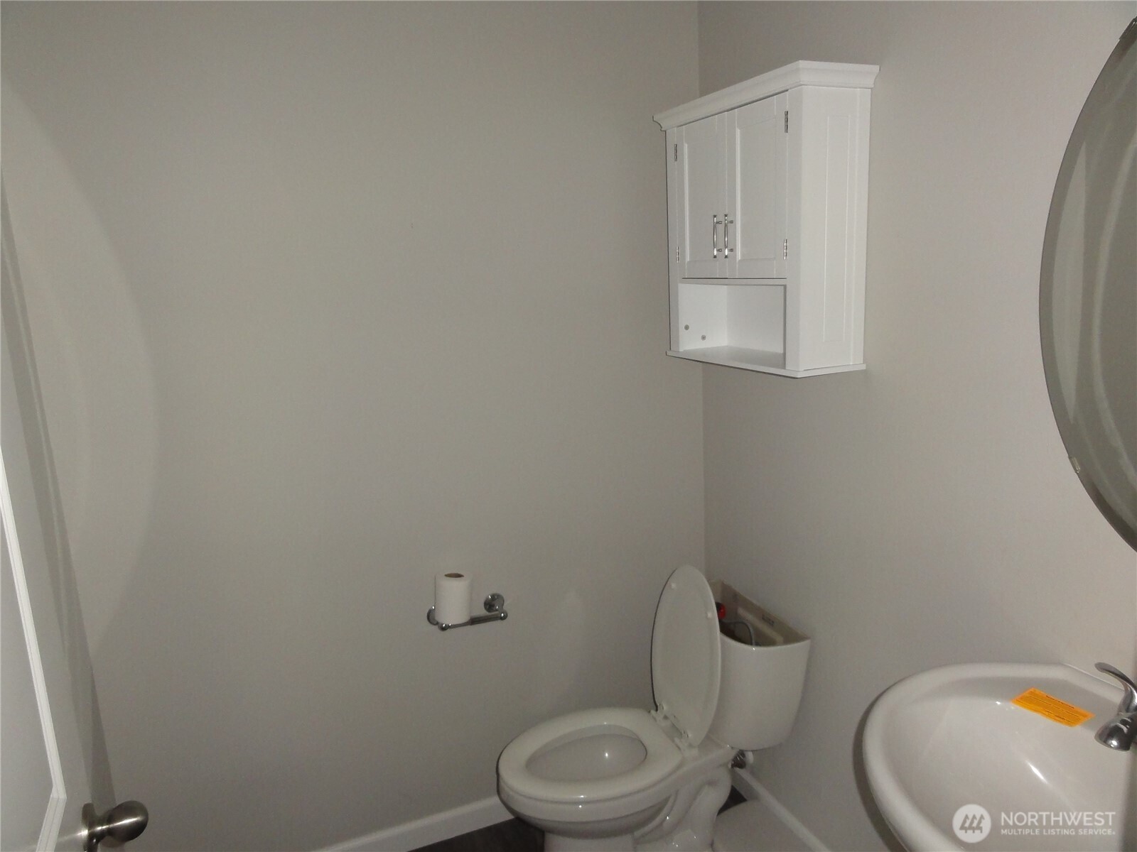 5107 Kenrick Street Property Photo 5