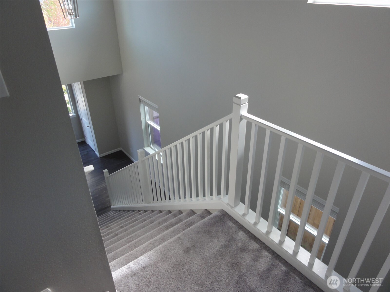 5107 Kenrick Street Property Photo 6