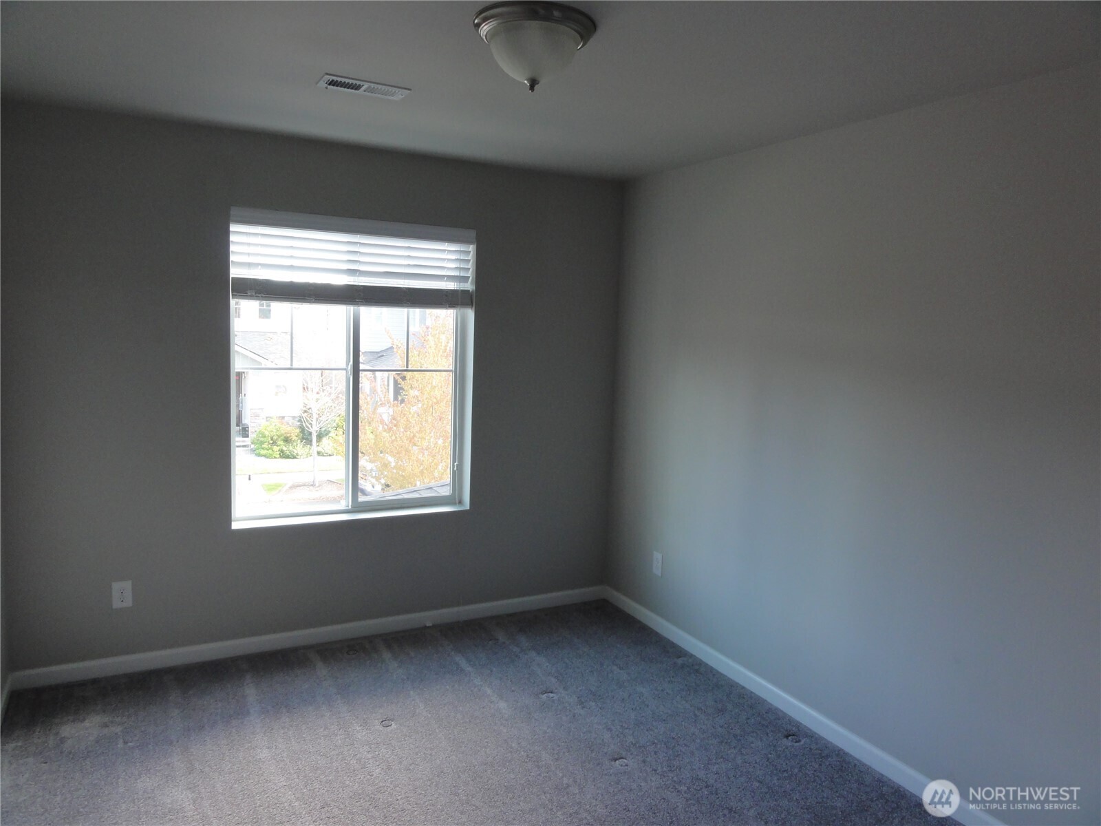 5107 Kenrick Street Property Photo 8