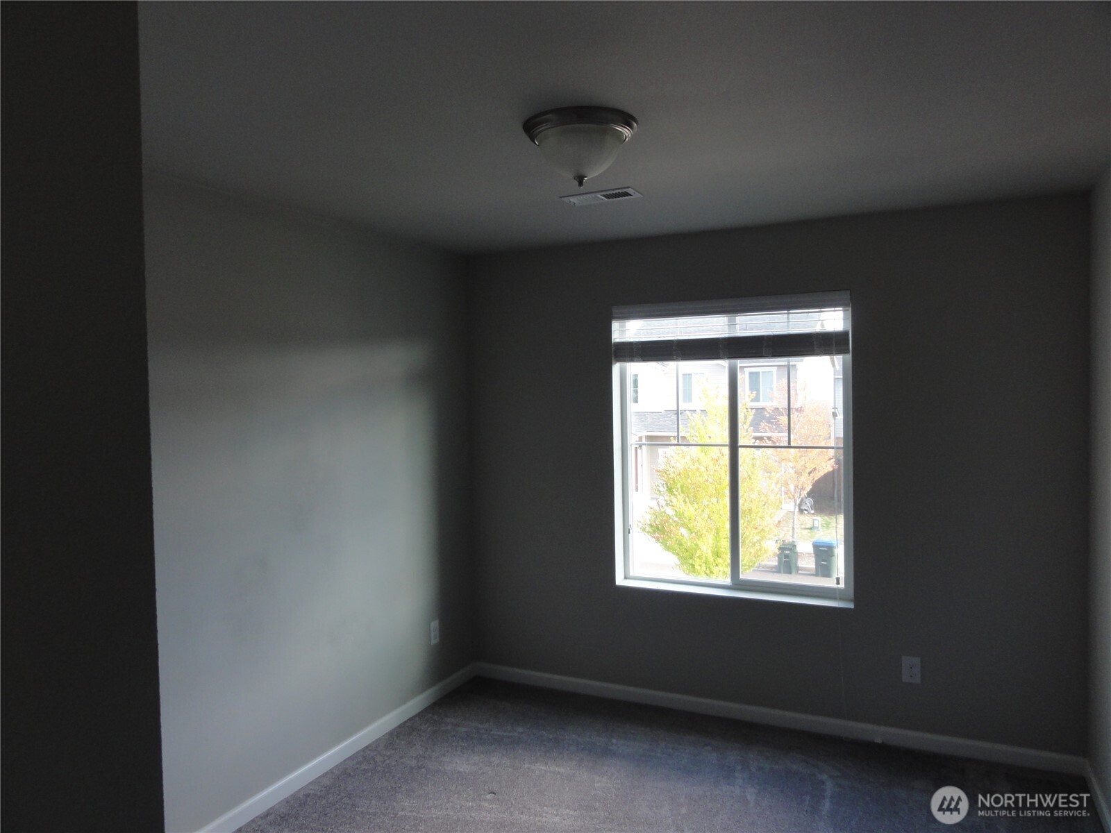 5107 Kenrick Street Property Photo 9