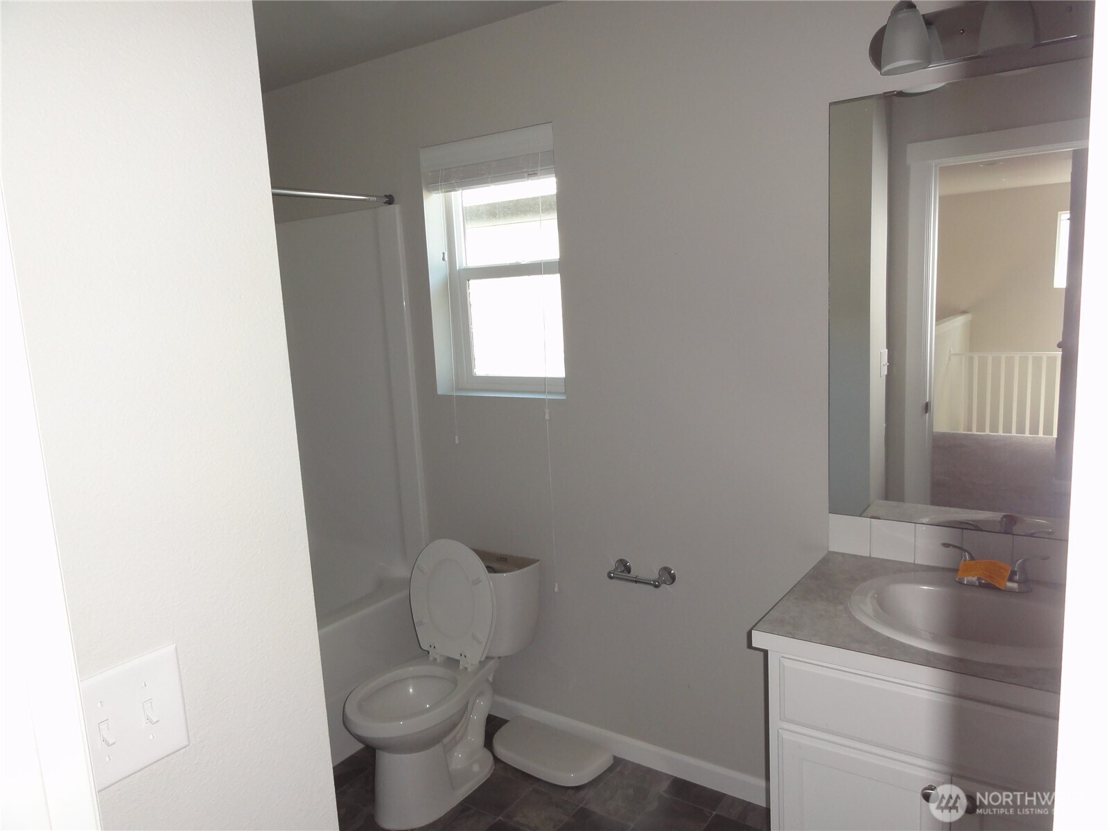 5107 Kenrick Street Property Photo 10