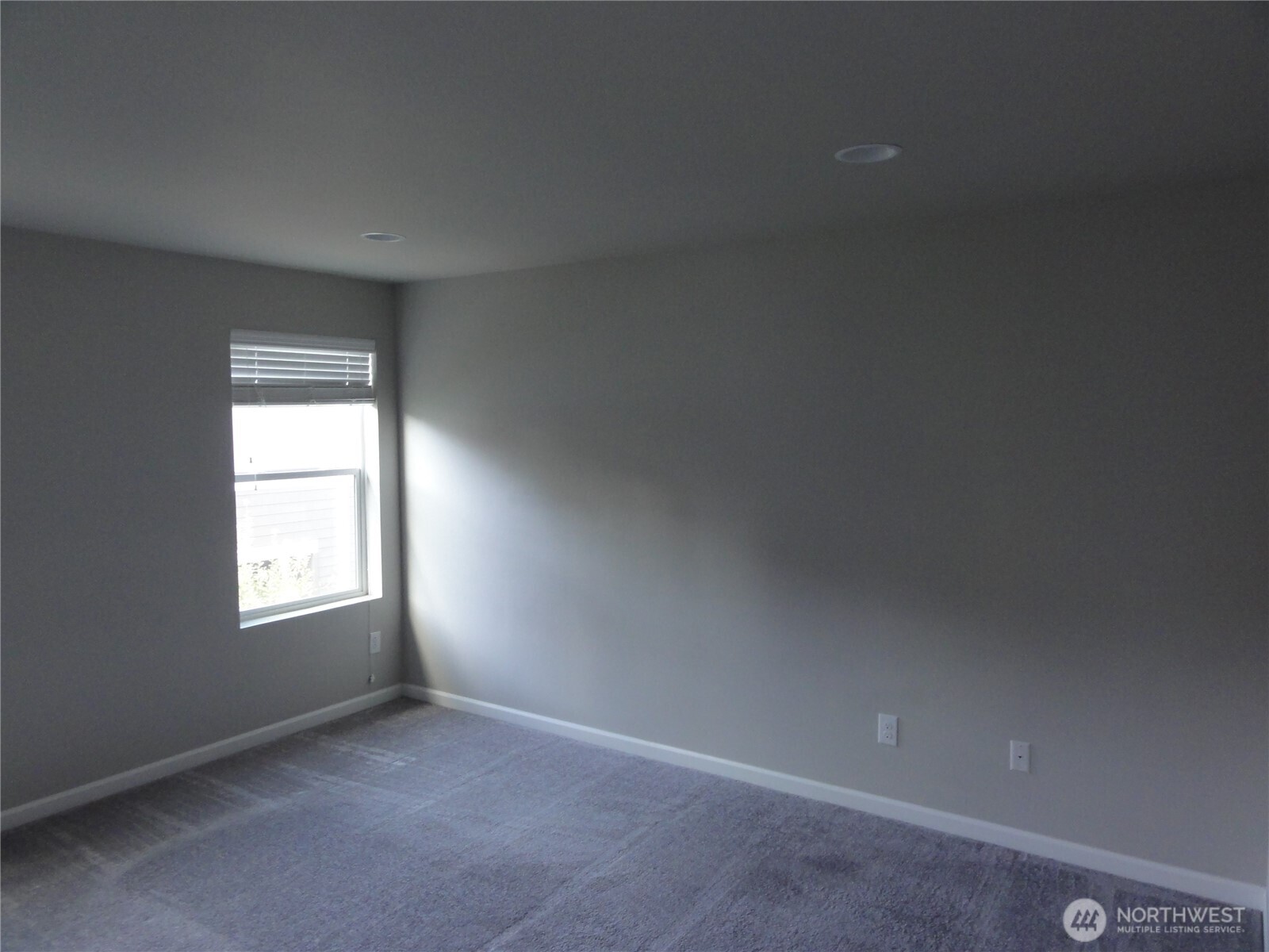 5107 Kenrick Street Property Photo 11
