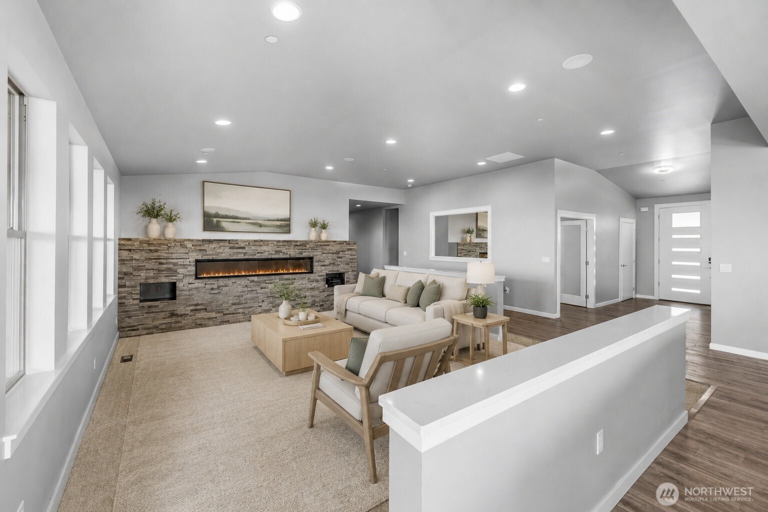 1505 Harbor View Court Property Photo 12