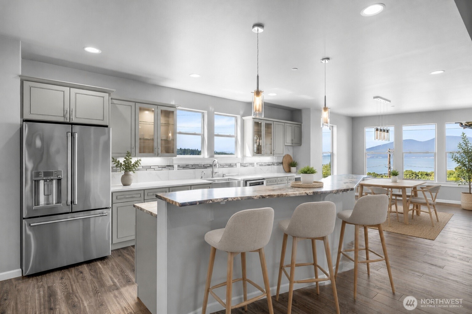 1505 Harbor View Court Property Photo 15