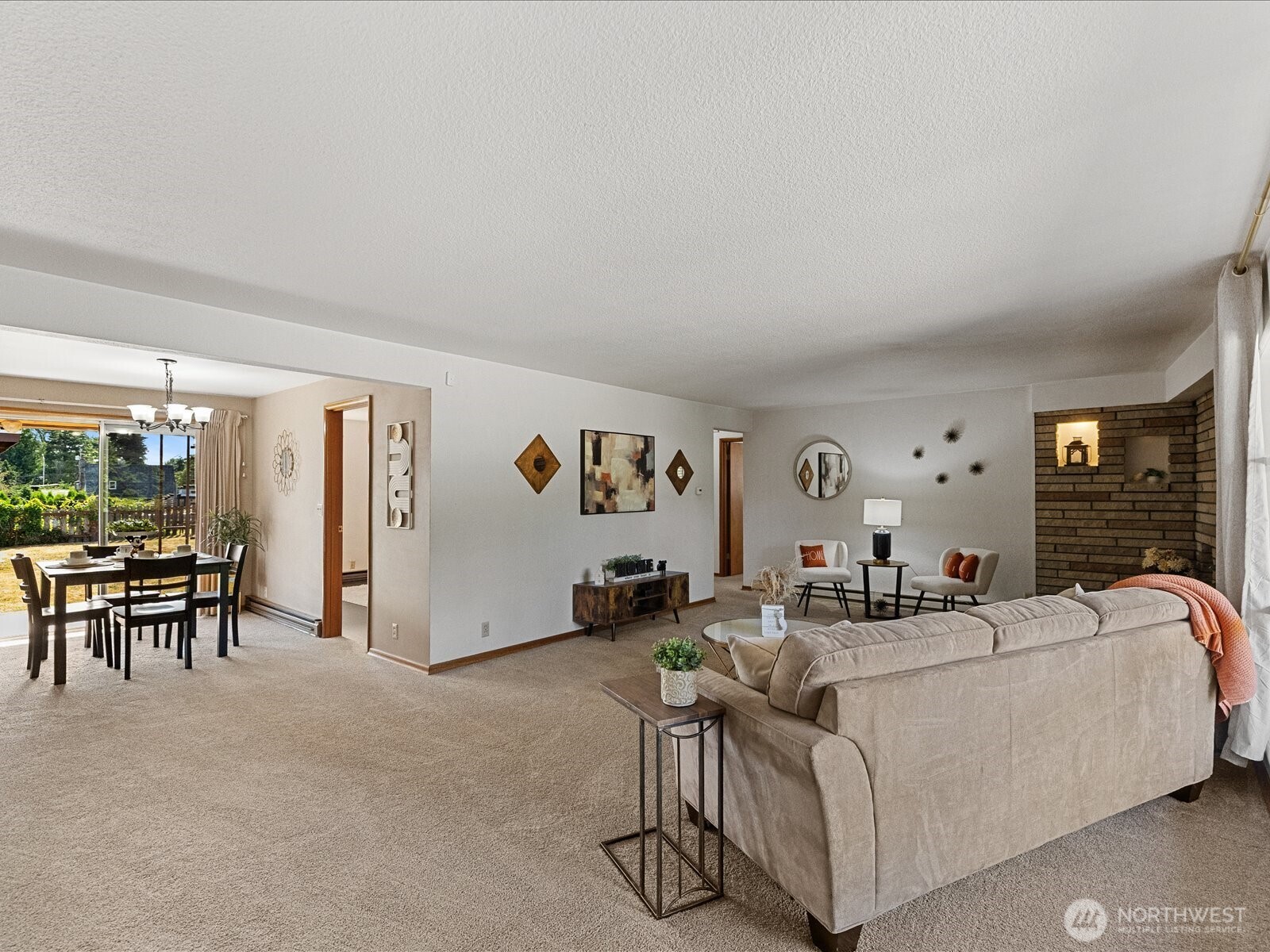 4507 Rucker Avenue Property Photo 4