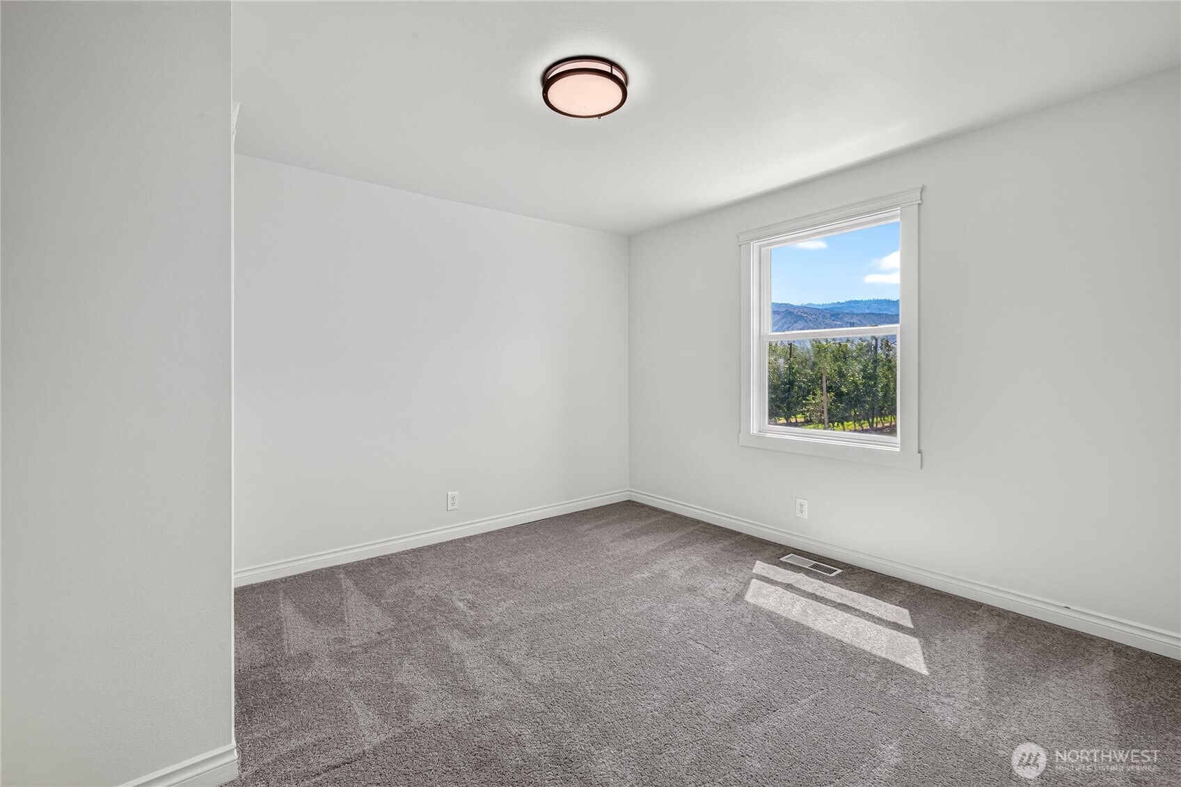 3995 Zager Road Property Photo 15