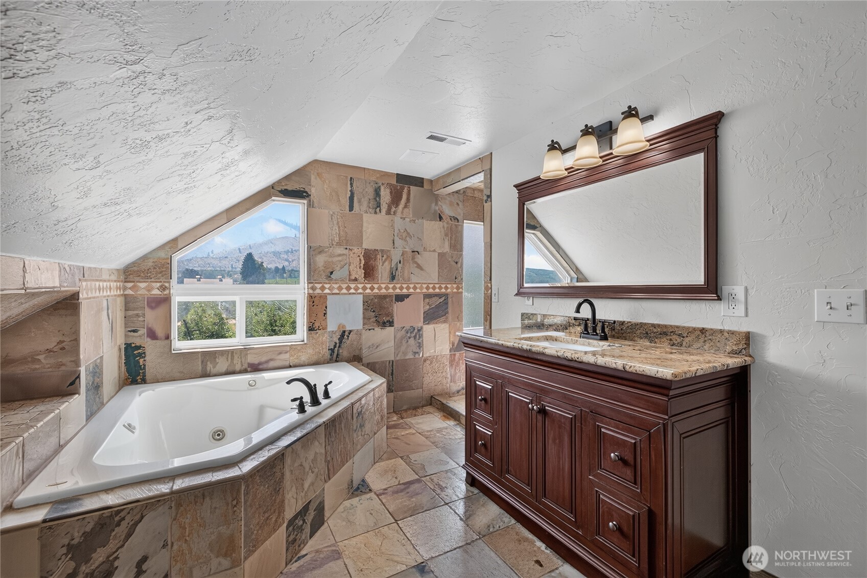 3995 Zager Road Property Photo 22