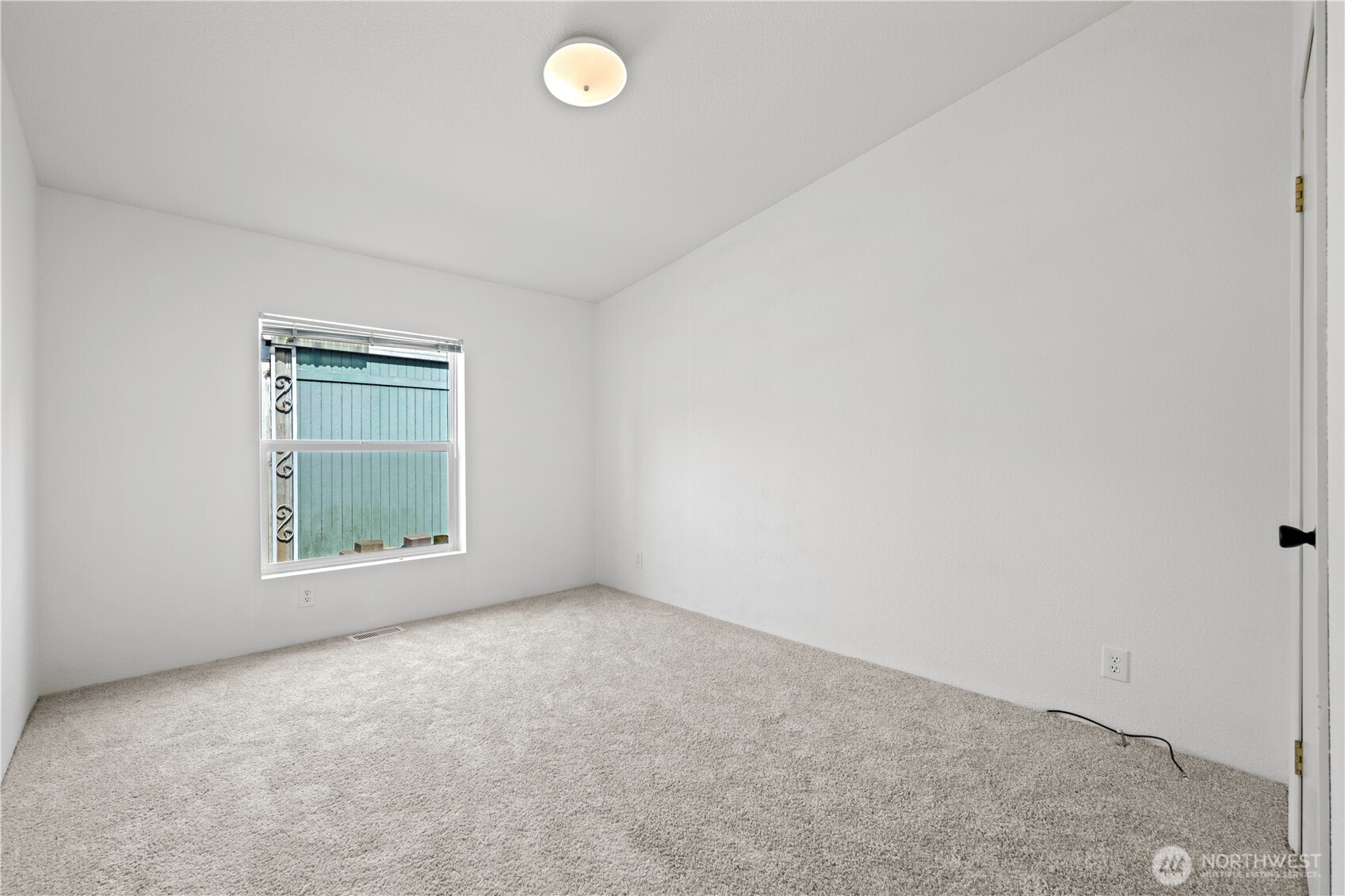 11100 4th Avenue 22 Property Photo 23