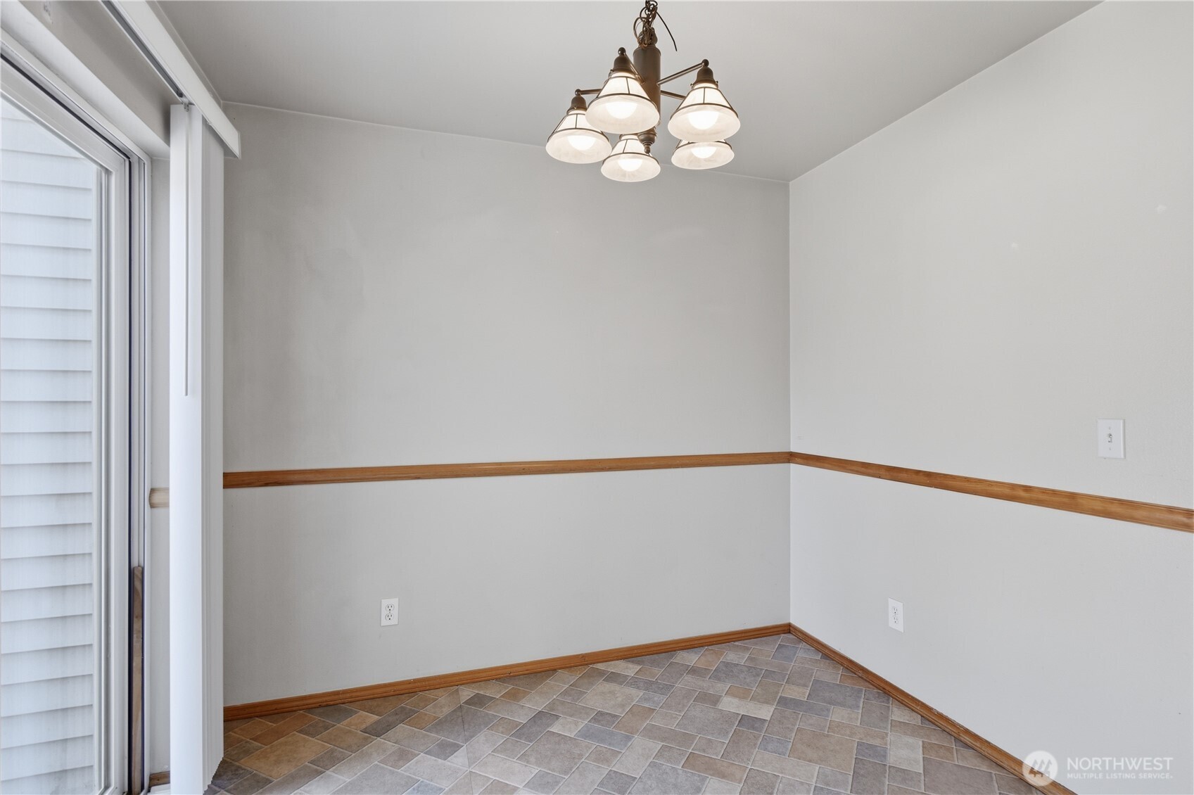 14803 48th Avenue Property Photo 10