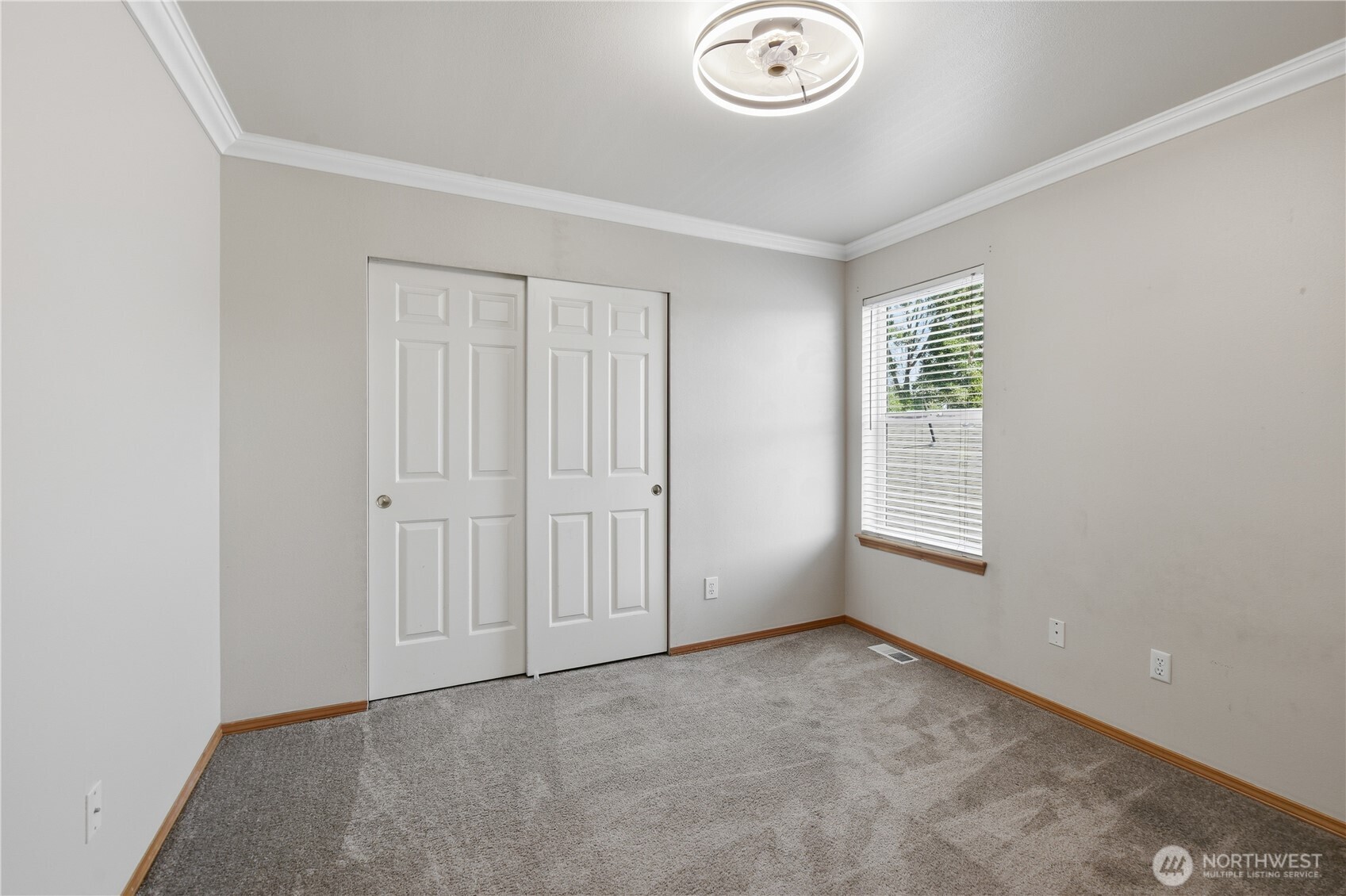 14803 48th Avenue Property Photo 14