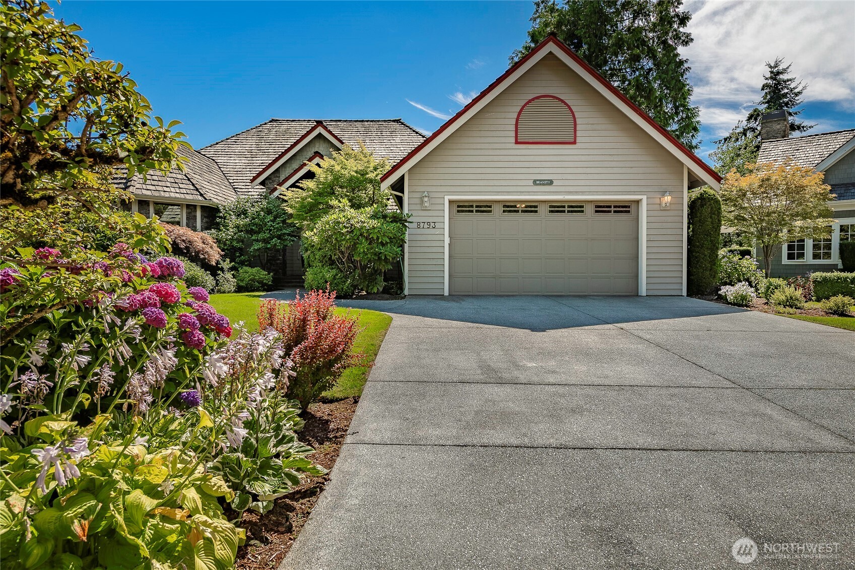 8793 Osprey Road Property Photo 3