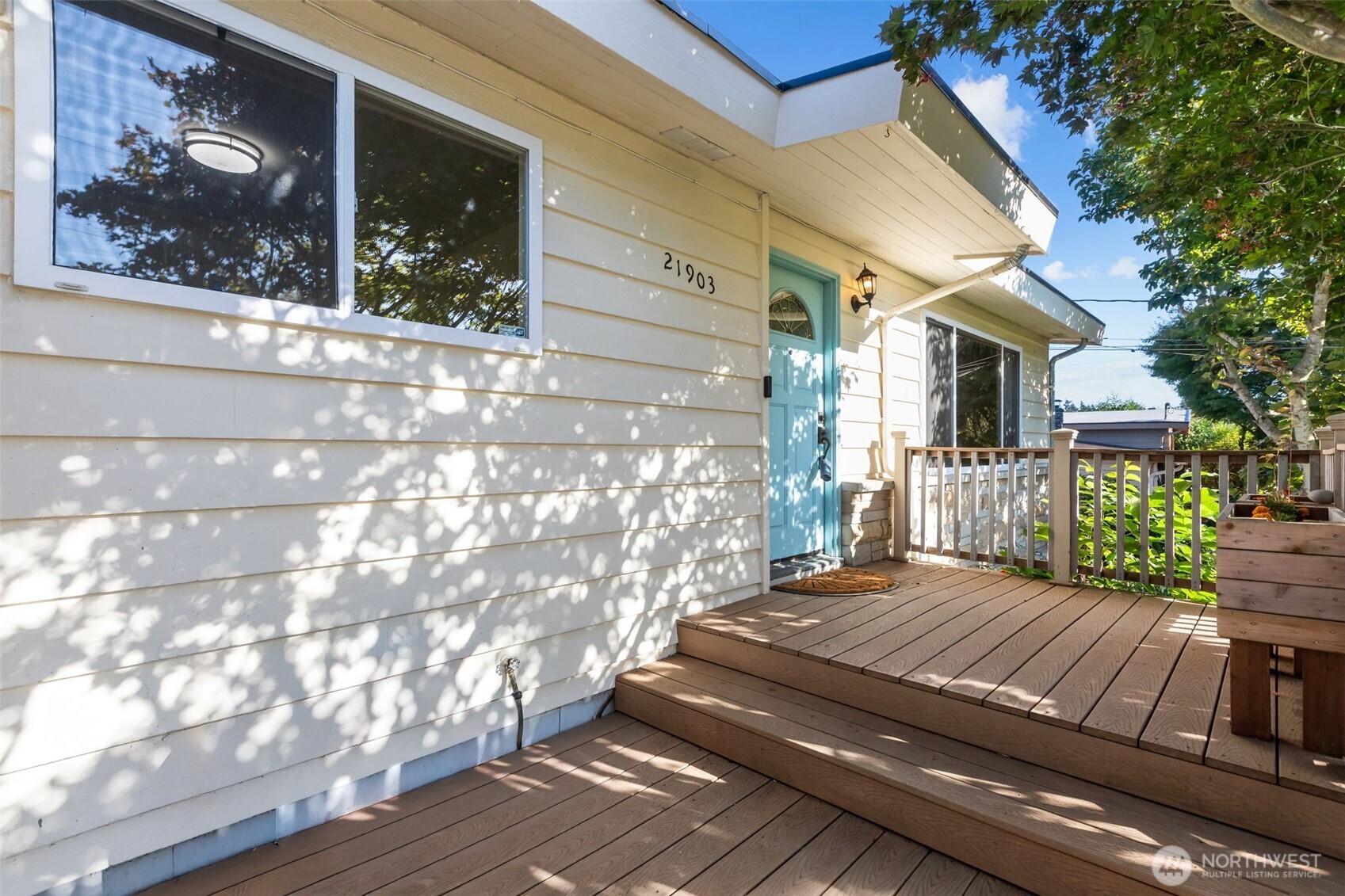21903 82nd Place Property Photo 3