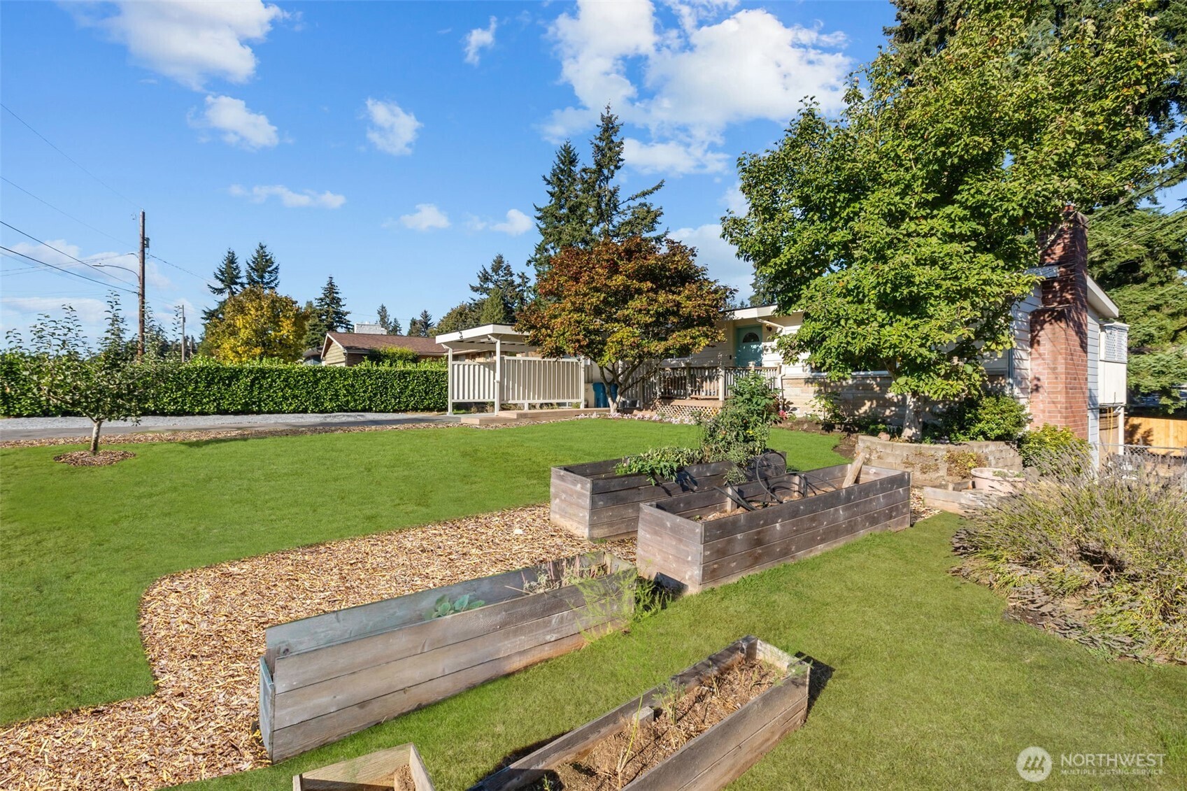 21903 82nd Place Property Photo 3