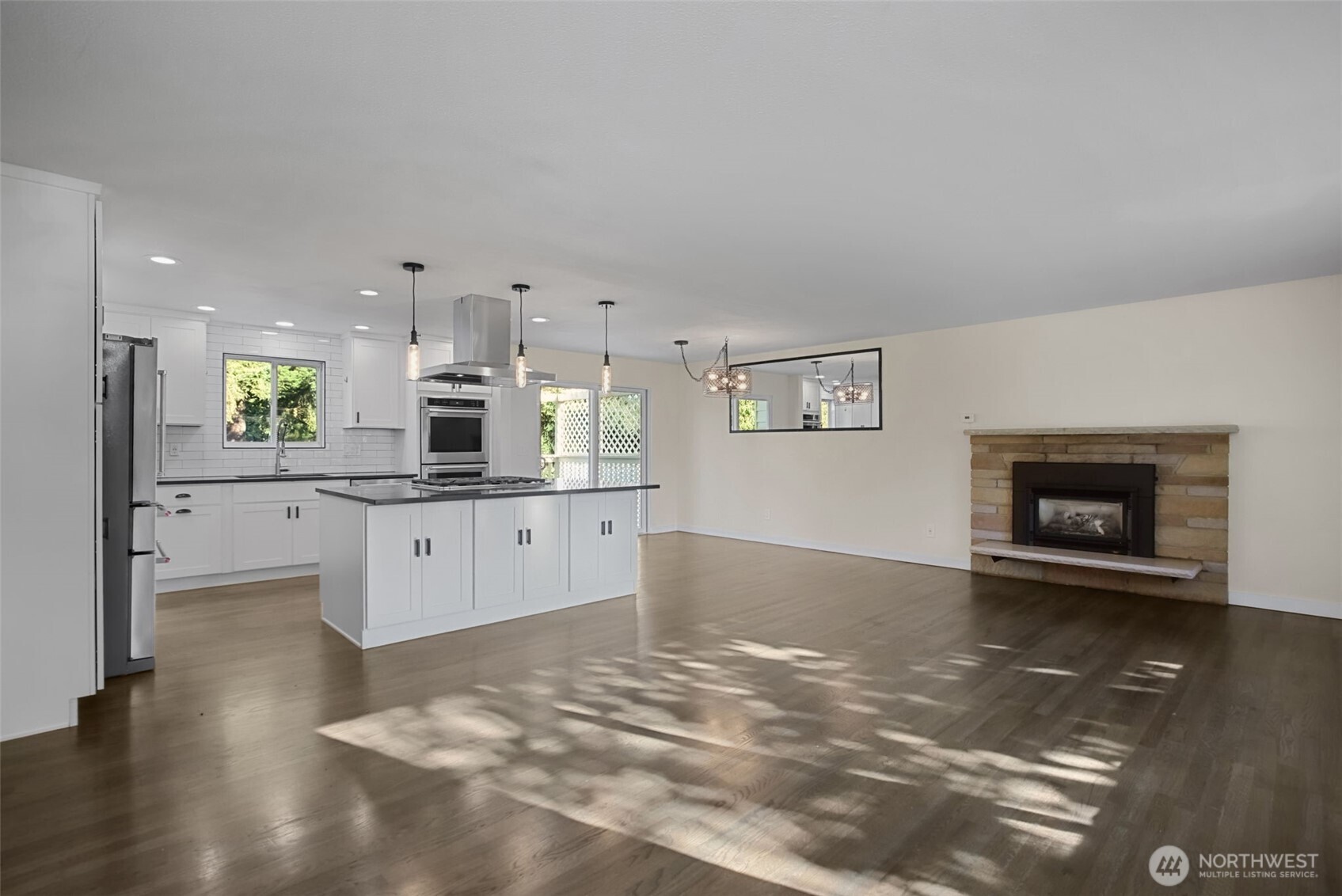 21903 82nd Place Property Photo 12