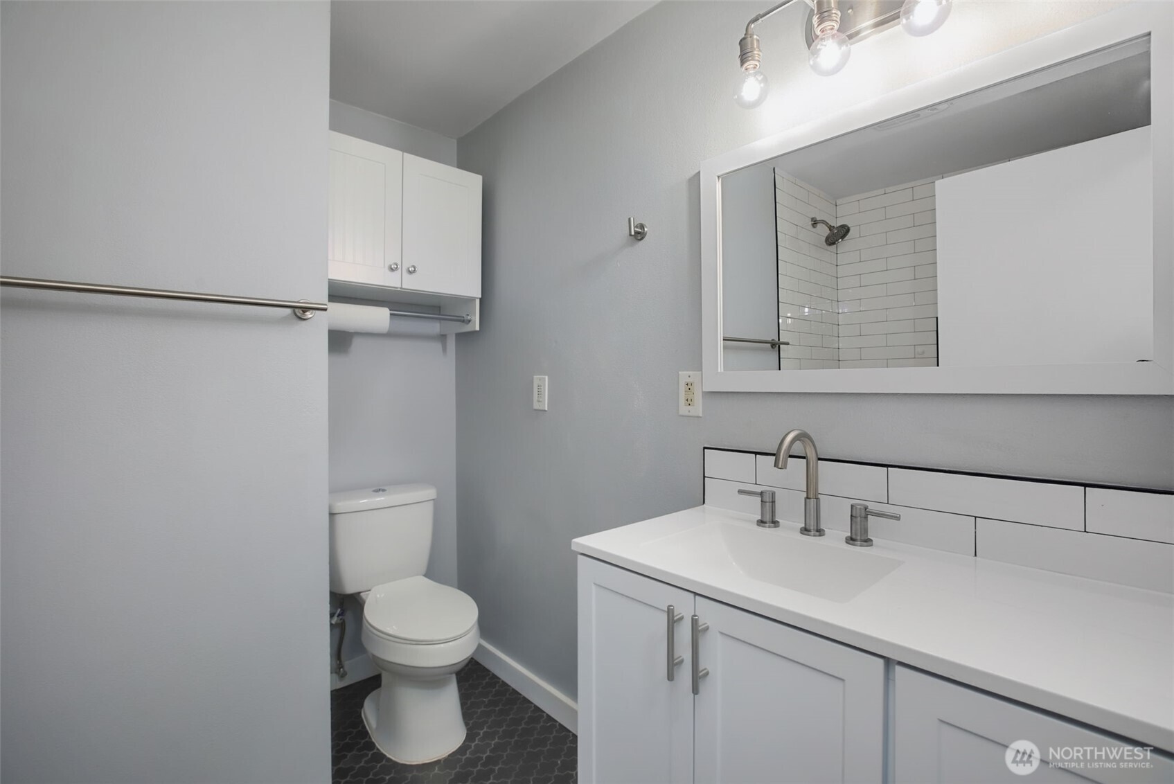 21903 82nd Place Property Photo 14