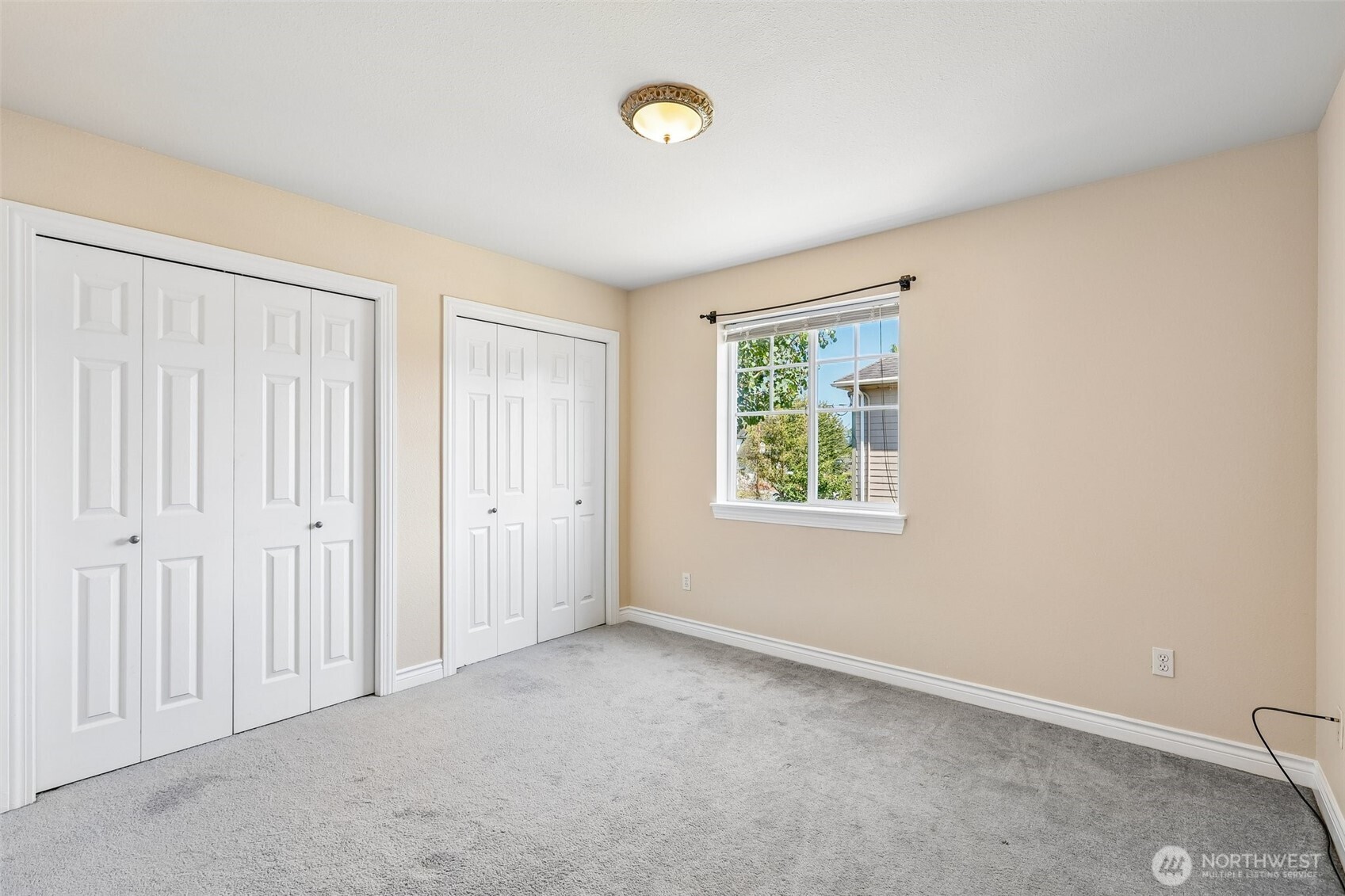 415 Warner Street Property Photo 19