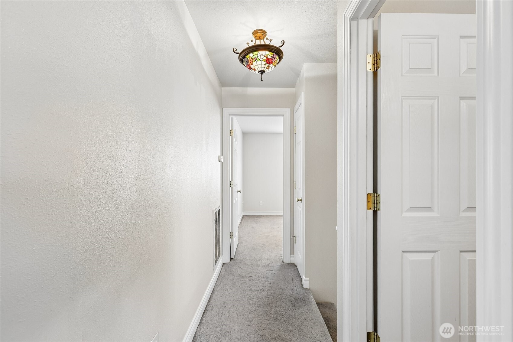 415 Warner Street Property Photo 25