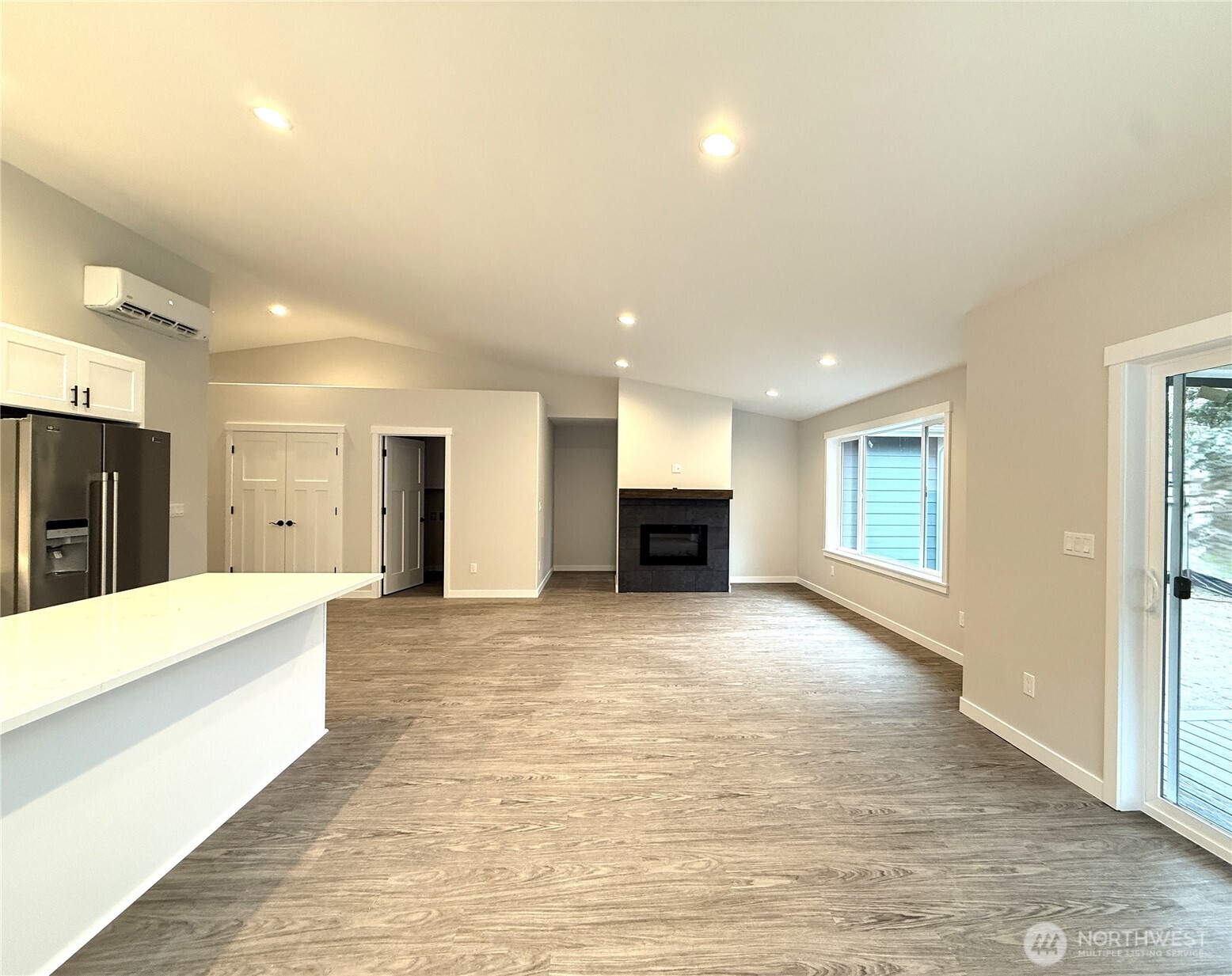 393 Sextans Avenue Property Photo 15
