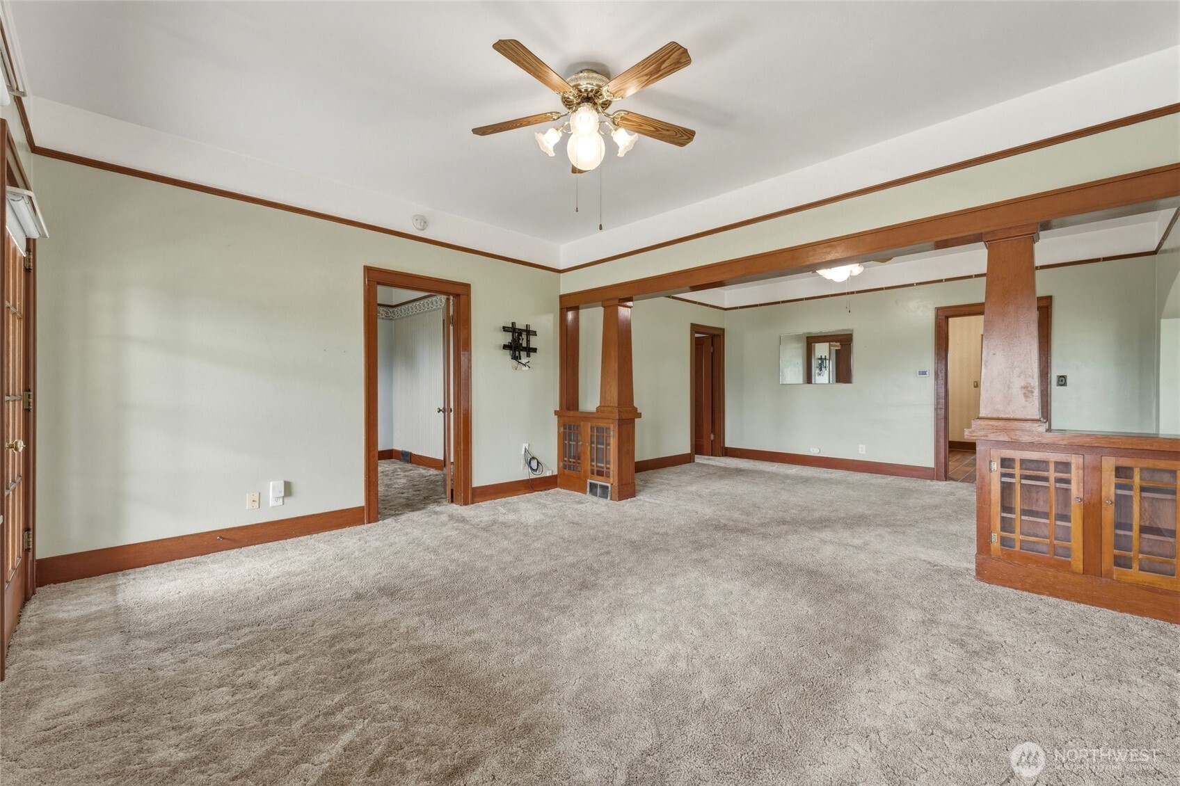 659 S Gose Street Property Photo 5