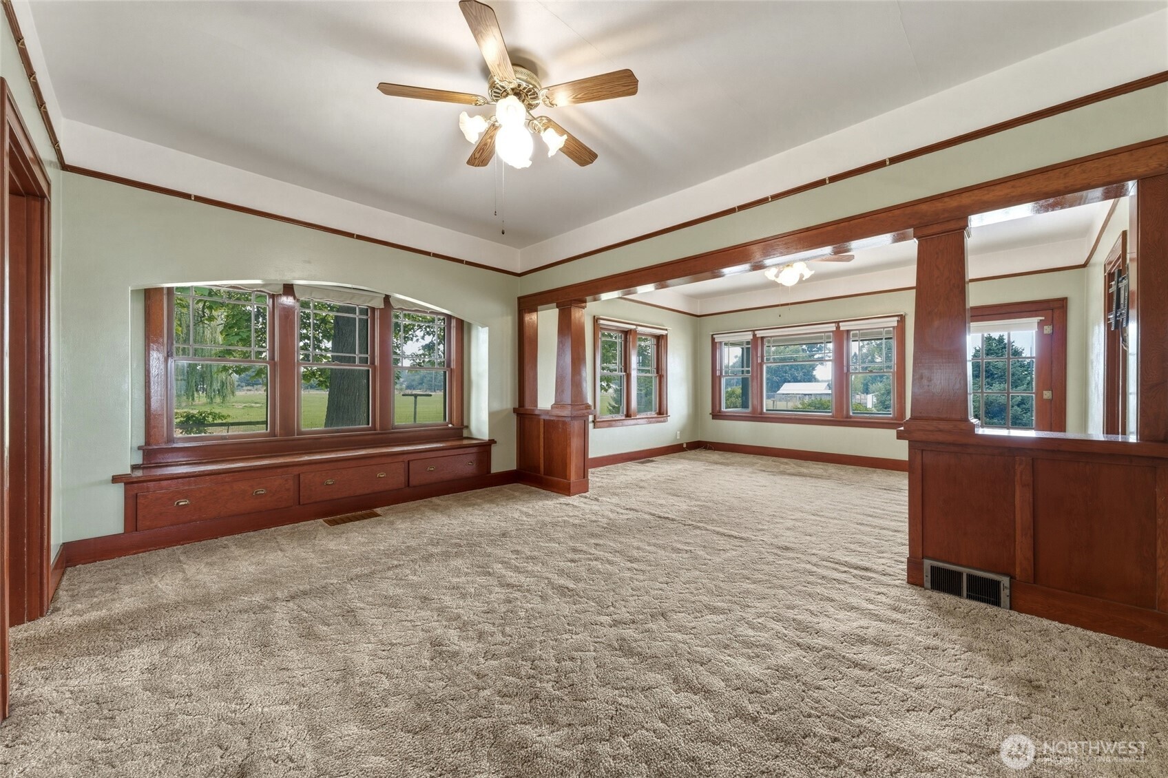 659 S Gose Street Property Photo 8