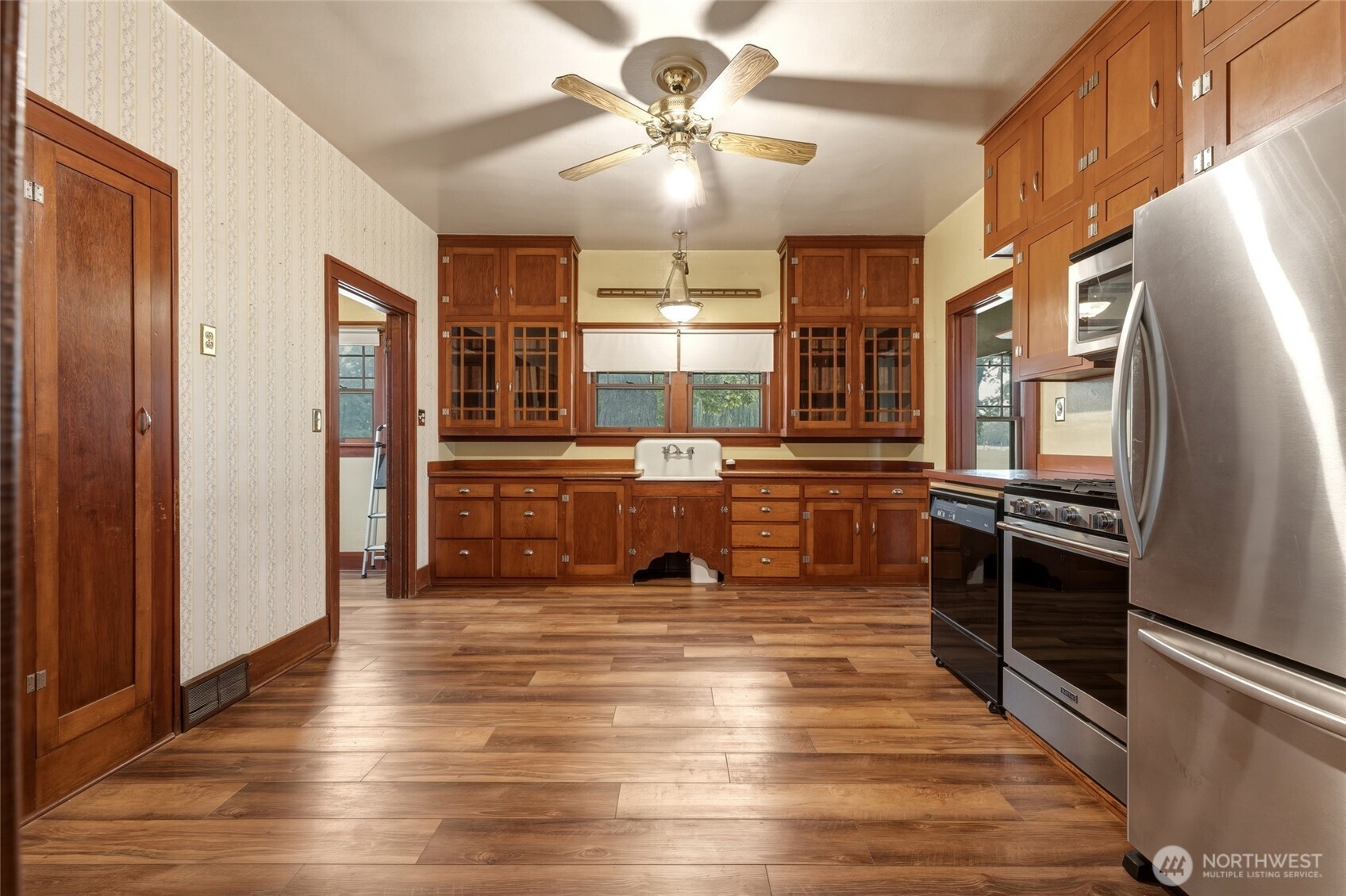 659 S Gose Street Property Photo 10