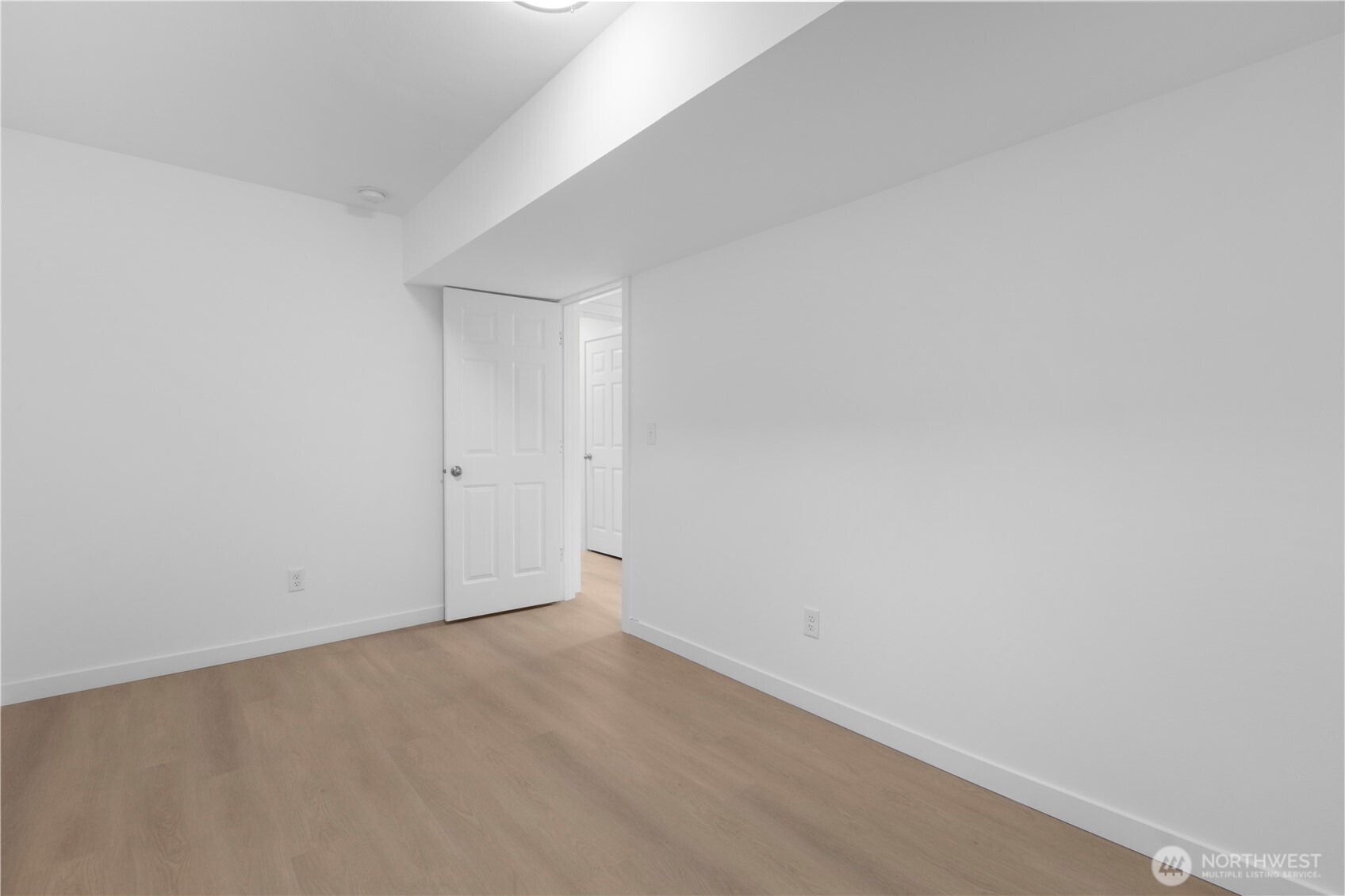 5016 26th Avenue Property Photo 26