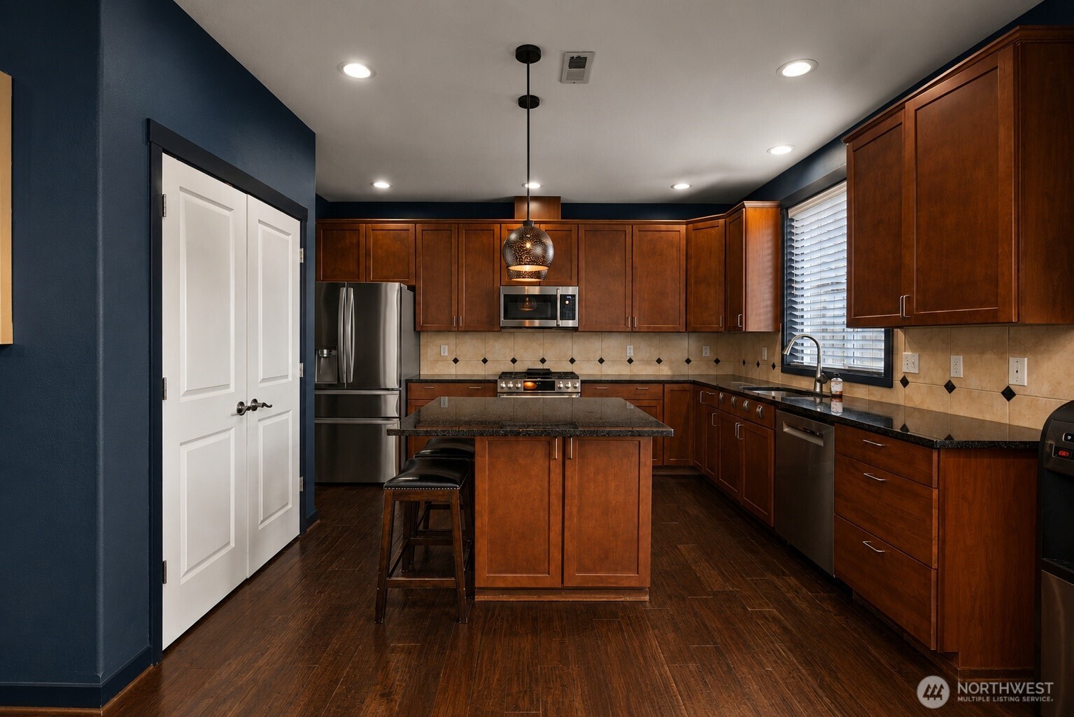1308 34th Street Property Photo 10
